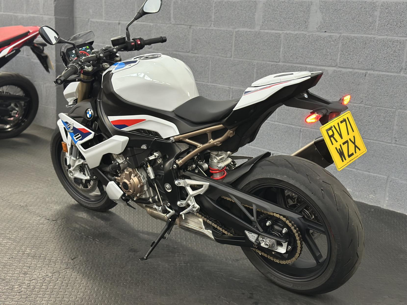 BMW S 1000 R 1000 Sport Naked Petrol Manual Euro 5 (164 ps)
