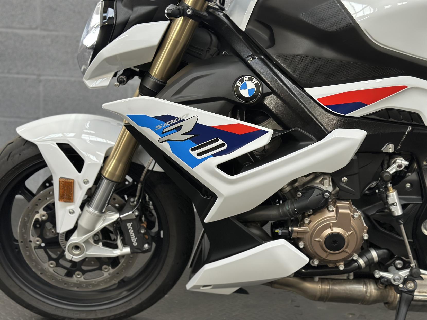 BMW S 1000 R 1000 Sport Naked Petrol Manual Euro 5 (164 ps)