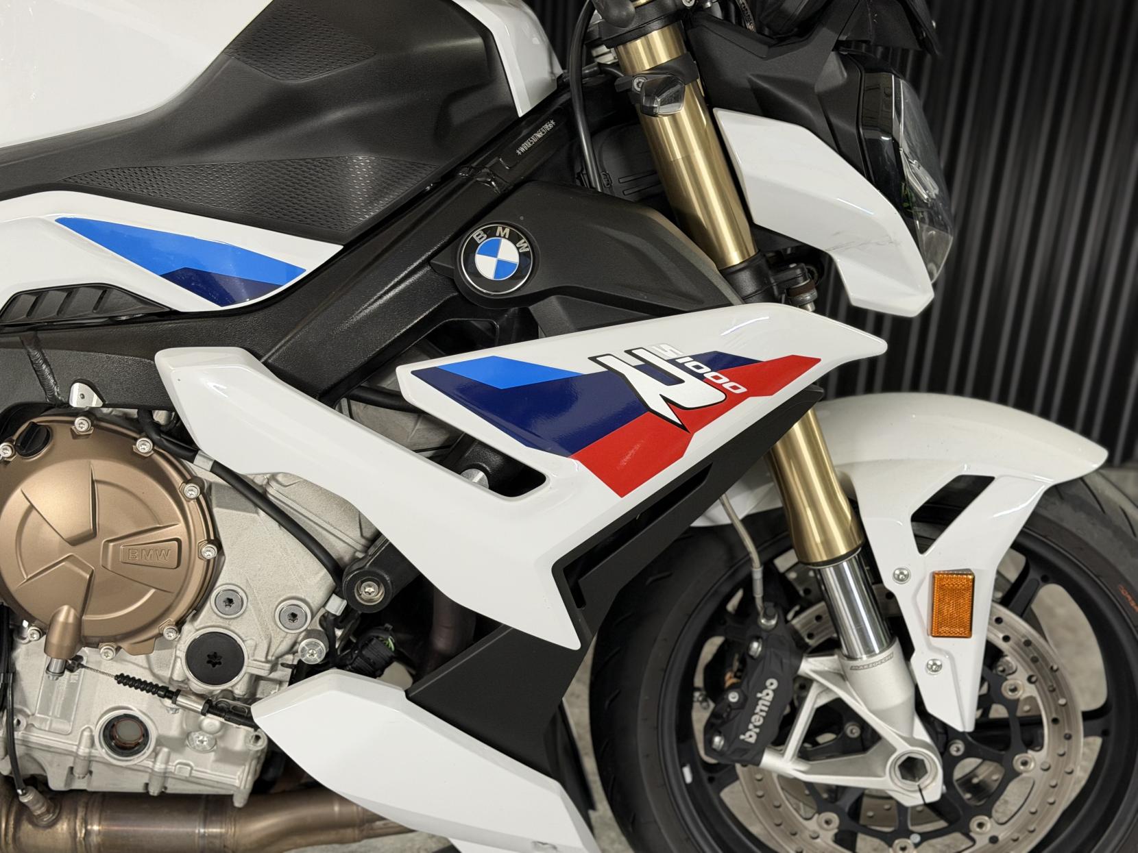 BMW S 1000 R 1000 Sport Naked Petrol Manual Euro 5 (164 ps)