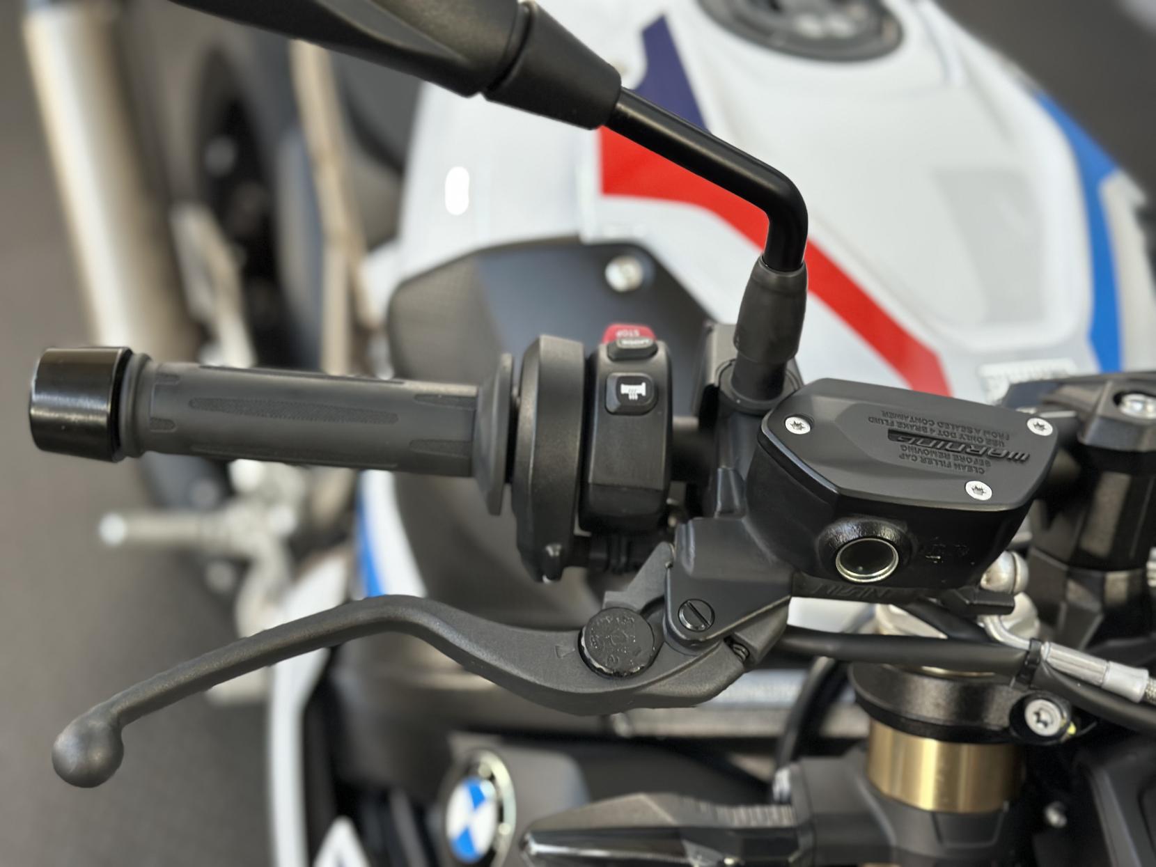 BMW S 1000 R 1000 Sport Naked Petrol Manual Euro 5 (164 ps)