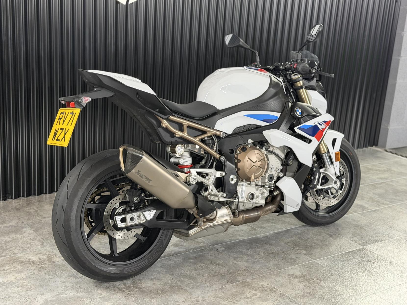 BMW S 1000 R 1000 Sport Naked Petrol Manual Euro 5 (164 ps)