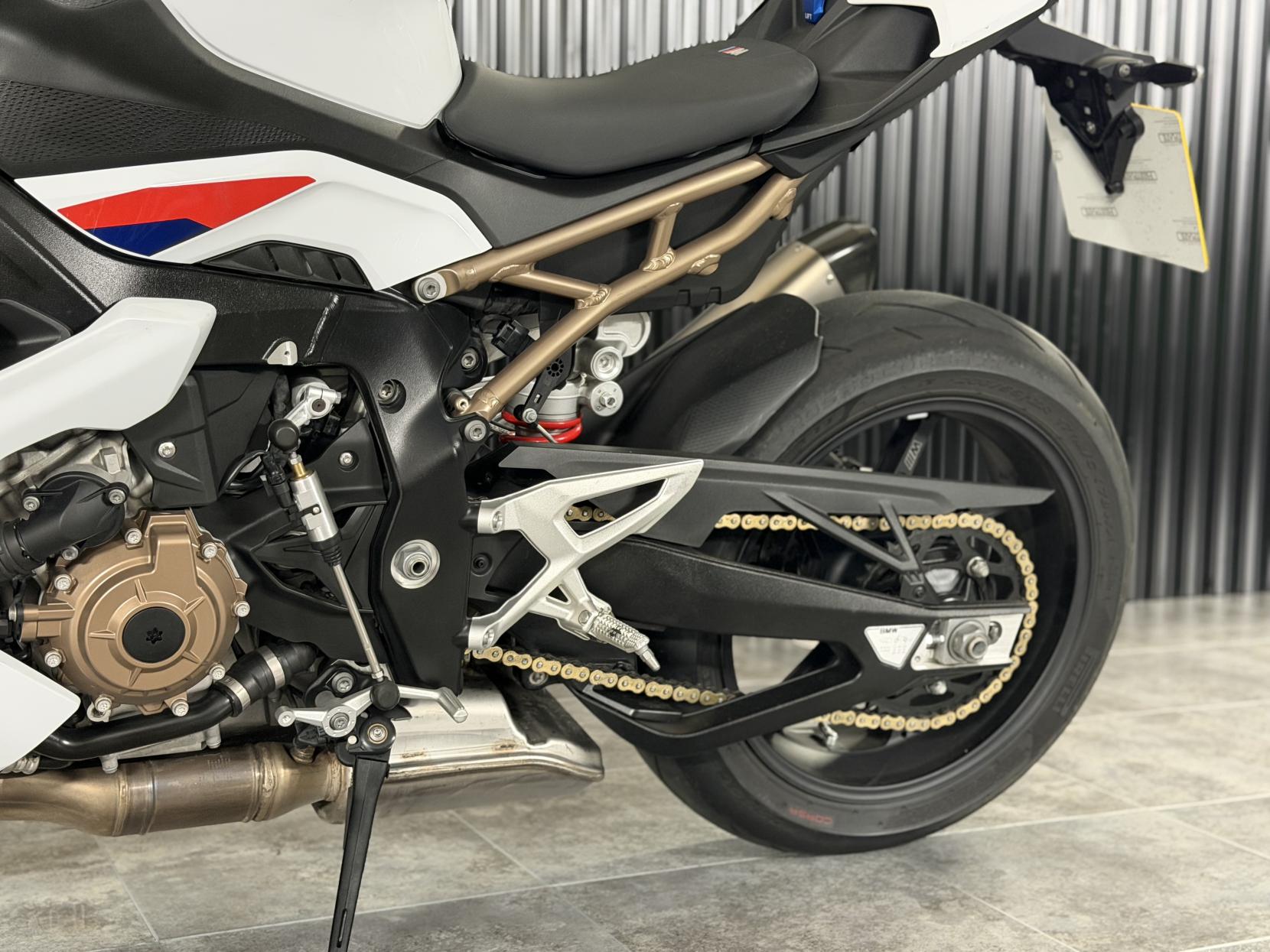BMW S 1000 R 1000 Sport Naked Petrol Manual Euro 5 (164 ps)