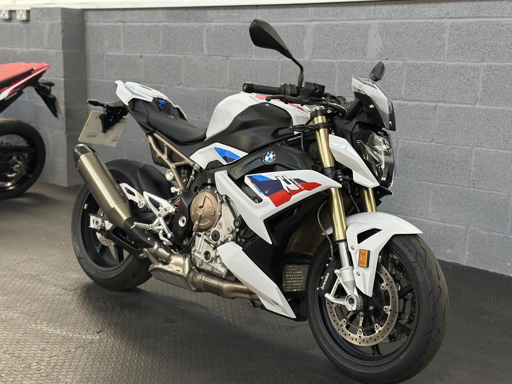 BMW S 1000 R 1000 Sport Naked Petrol Manual Euro 5 (164 ps)