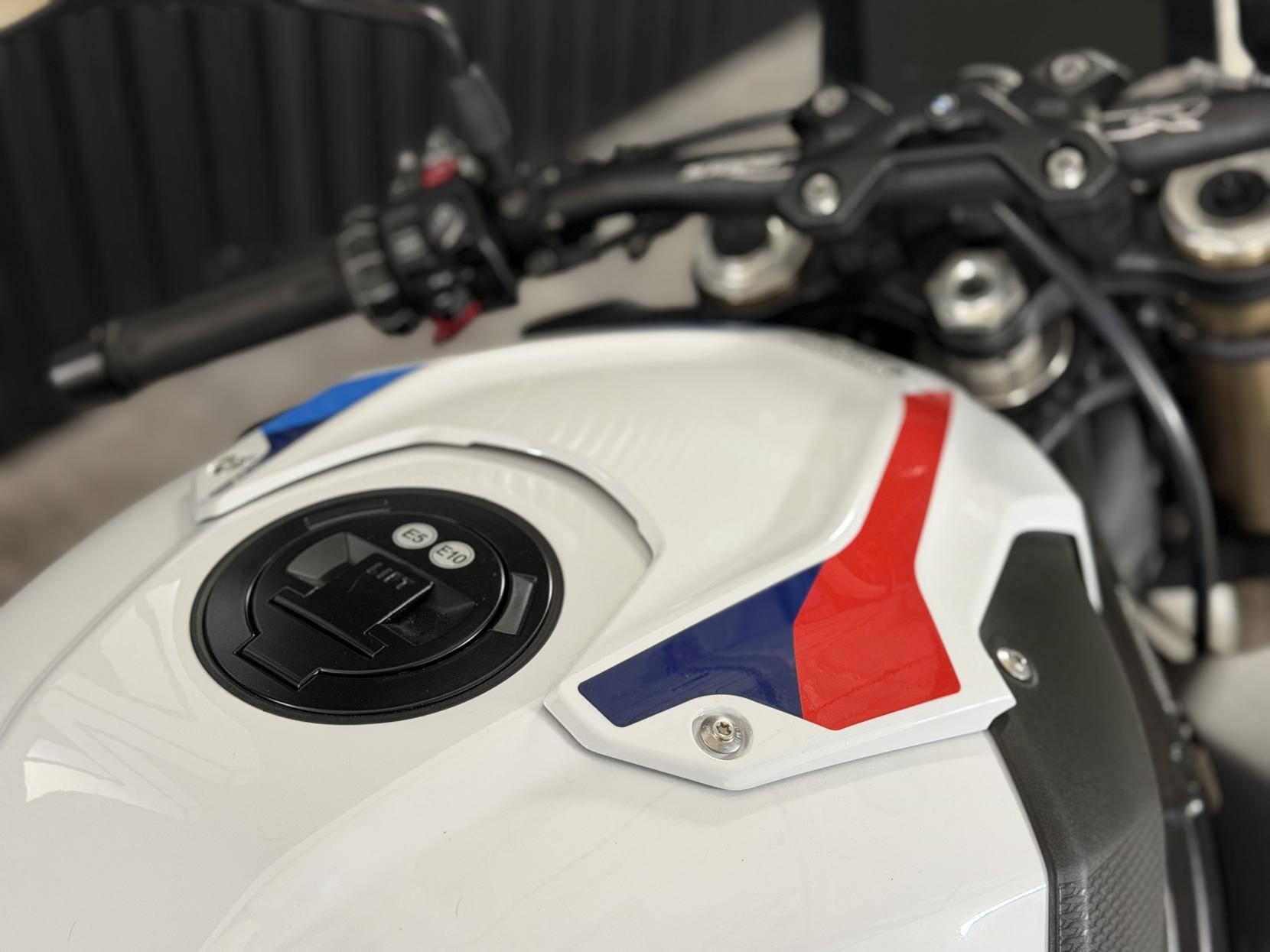 BMW S 1000 R 1000 Sport Naked Petrol Manual Euro 5 (164 ps)