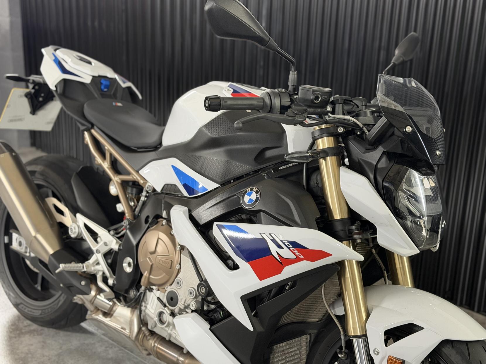 BMW S 1000 R 1000 Sport Naked Petrol Manual Euro 5 (164 ps)