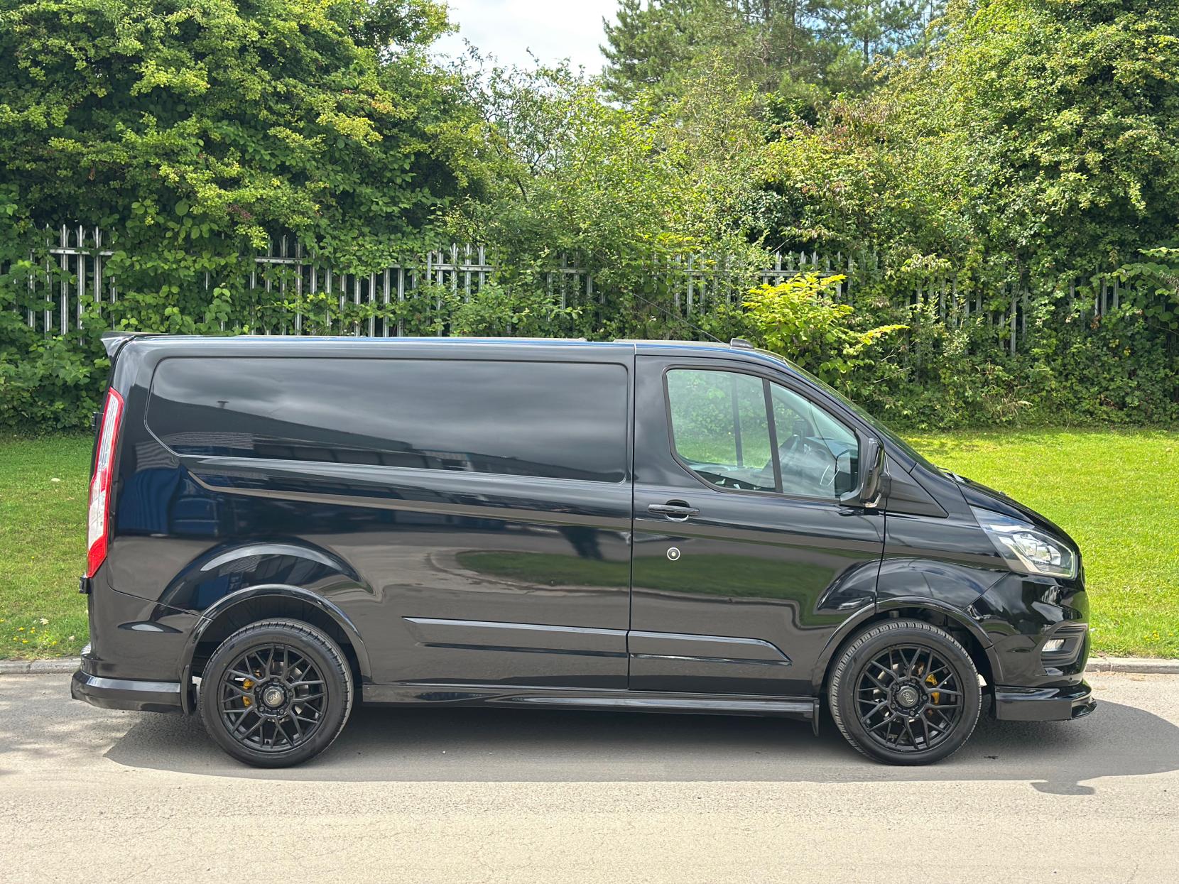 Ford Transit Custom 2.0 280 EcoBlue Limited Panel Van 5dr Diesel Manual L1 H1 Euro 6 (s/s) (130 ps)