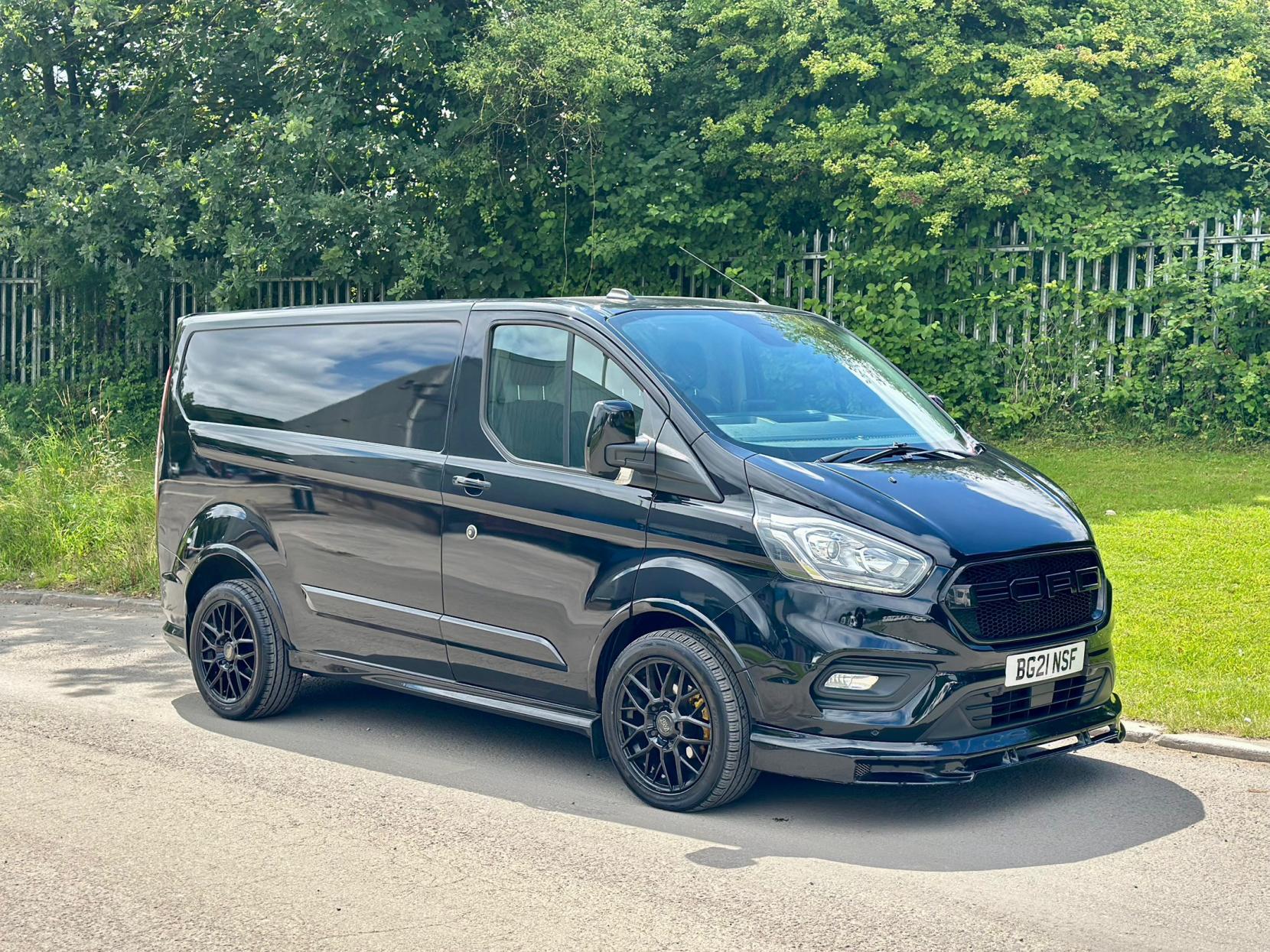 Ford Transit Custom 2.0 280 EcoBlue Limited Panel Van 5dr Diesel Manual L1 H1 Euro 6 (s/s) (130 ps)