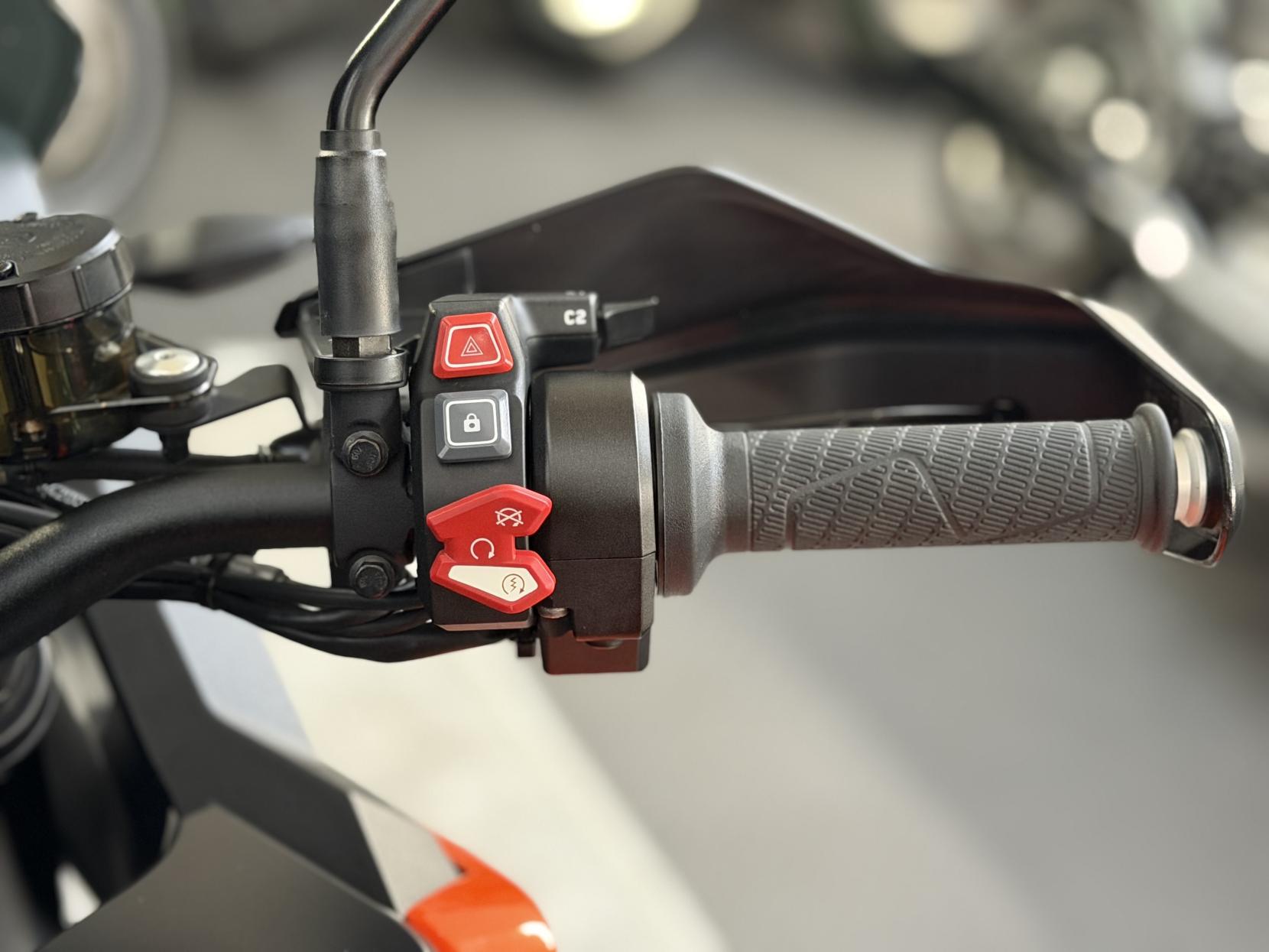 KTM 1290 Super Adventure S 1290 Adventure Petrol Manual X-Ring Euro 5 (160 ps)