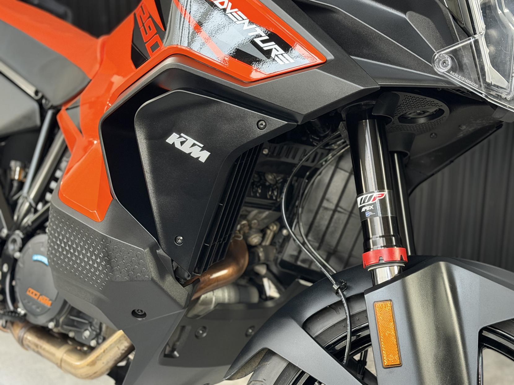 KTM 1290 Super Adventure S 1290 Adventure Petrol Manual X-Ring Euro 5 (160 ps)