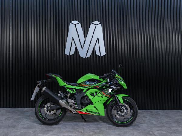 Kawasaki Ninja 125 125 Super Sports Petrol Manual Euro 5 (15 ps