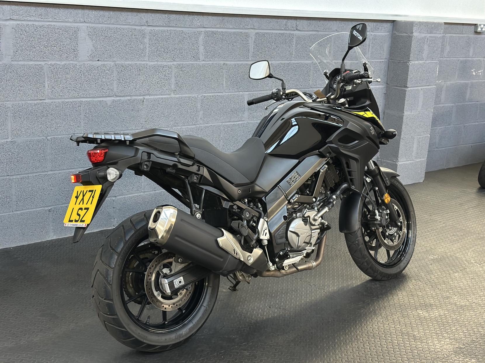 Suzuki V-Strom 650 650 Adventure Petrol Manual Euro 5 (71 ps)