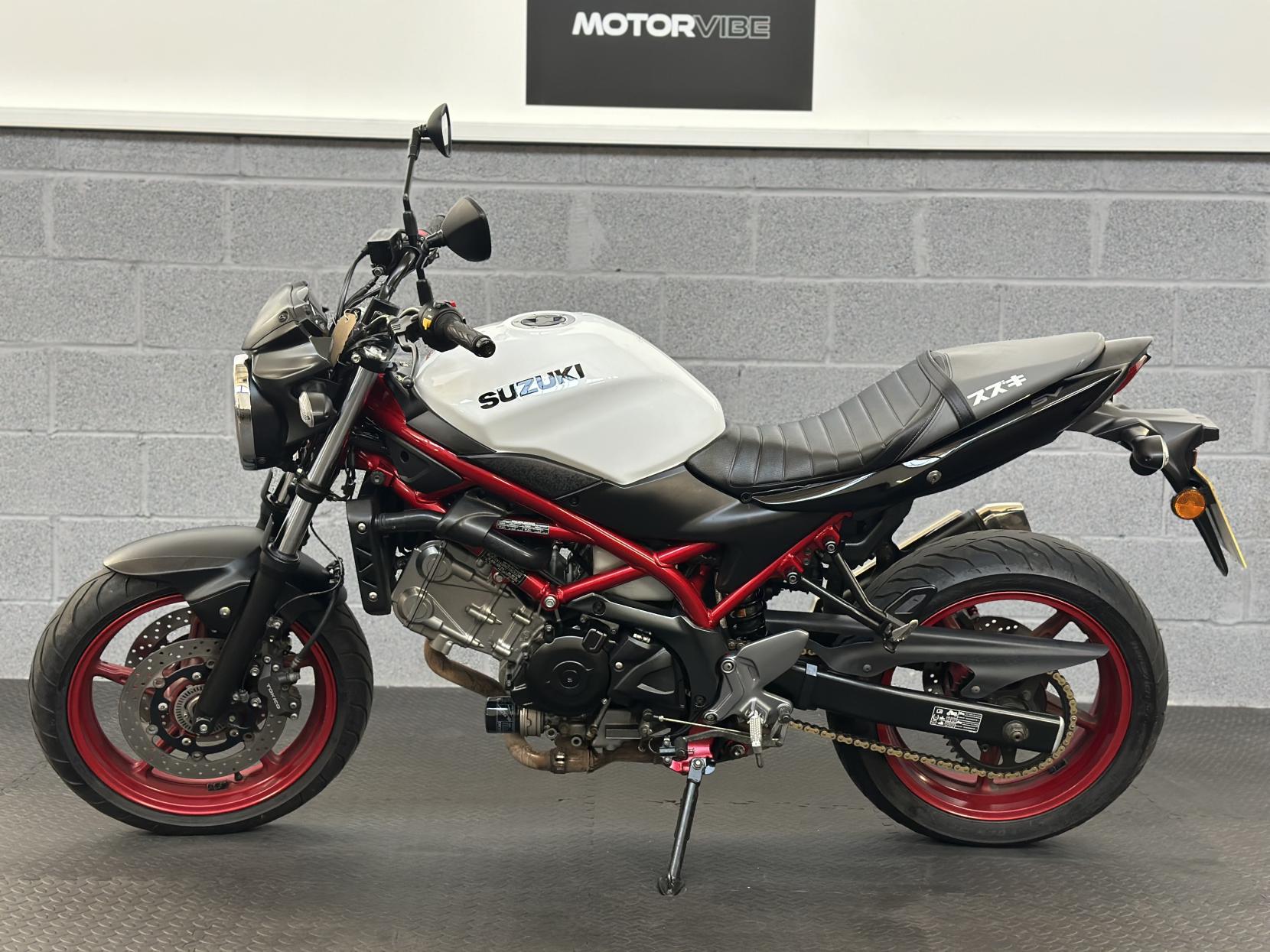 Suzuki SV650 650 Naked Petrol Manual Euro 5 (73 ps)