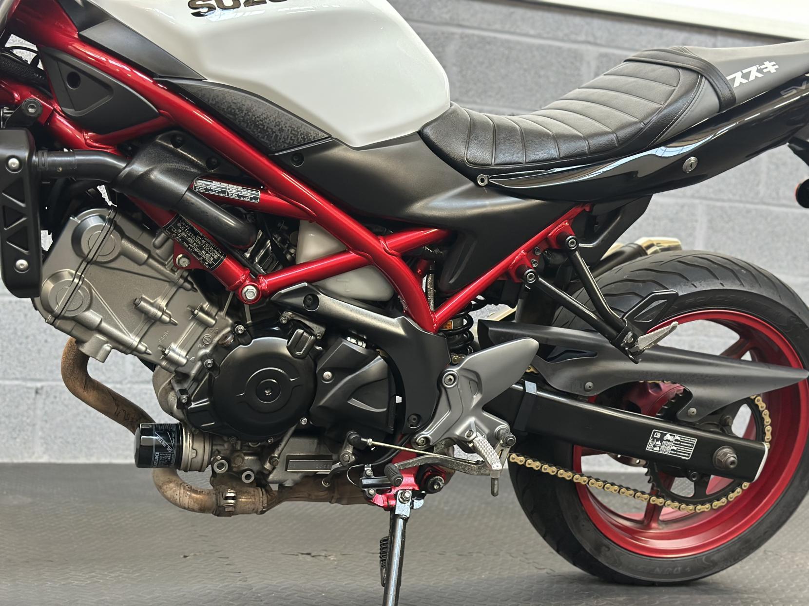 Suzuki SV650 650 Naked Petrol Manual Euro 5 (73 ps)