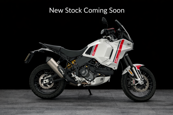 Ducati DesertX 937 Adventure Petrol Ducati Quick Shift Euro 5 (110 ps)