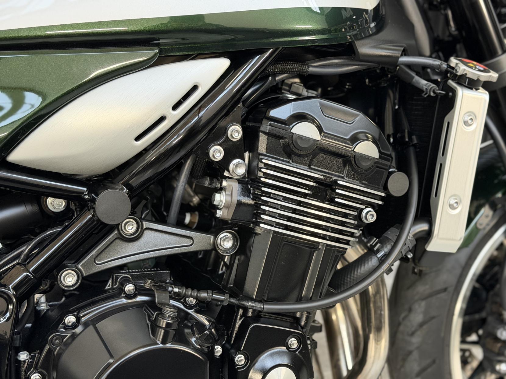 Kawasaki Z900 RS 900 Modern Classic Petrol Manual Euro 5 (111 ps)