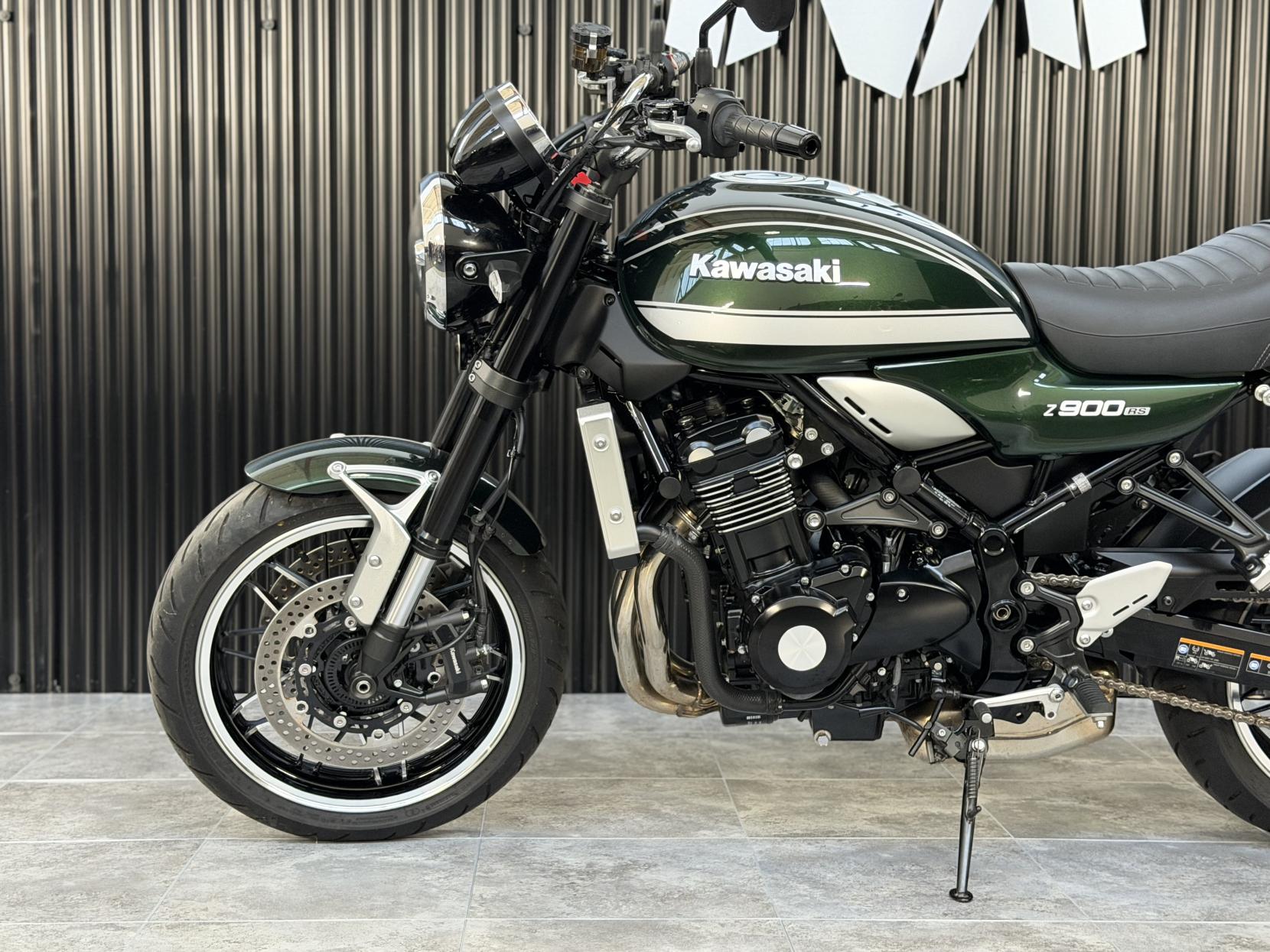 Kawasaki Z900 RS 900 Modern Classic Petrol Manual Euro 5 (111 ps)