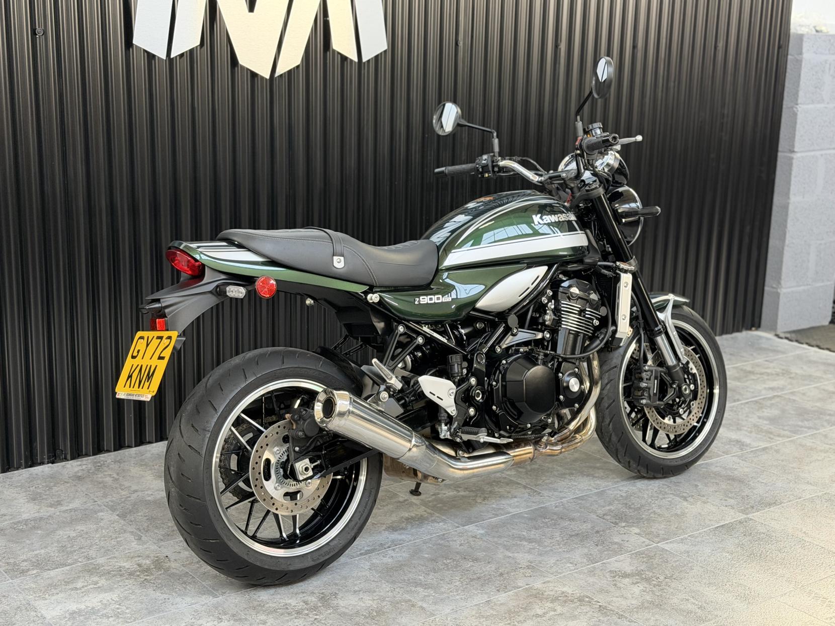 Kawasaki Z900 RS 900 Modern Classic Petrol Manual Euro 5 (111 ps)
