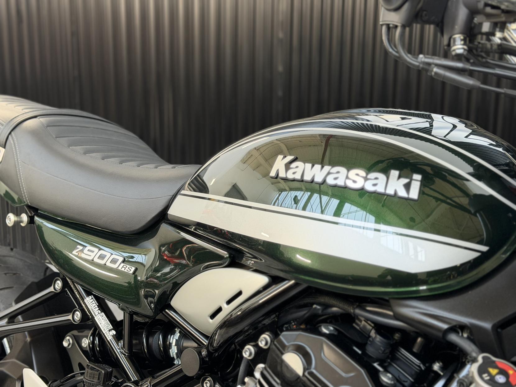 Kawasaki Z900 RS 900 Modern Classic Petrol Manual Euro 5 (111 ps)