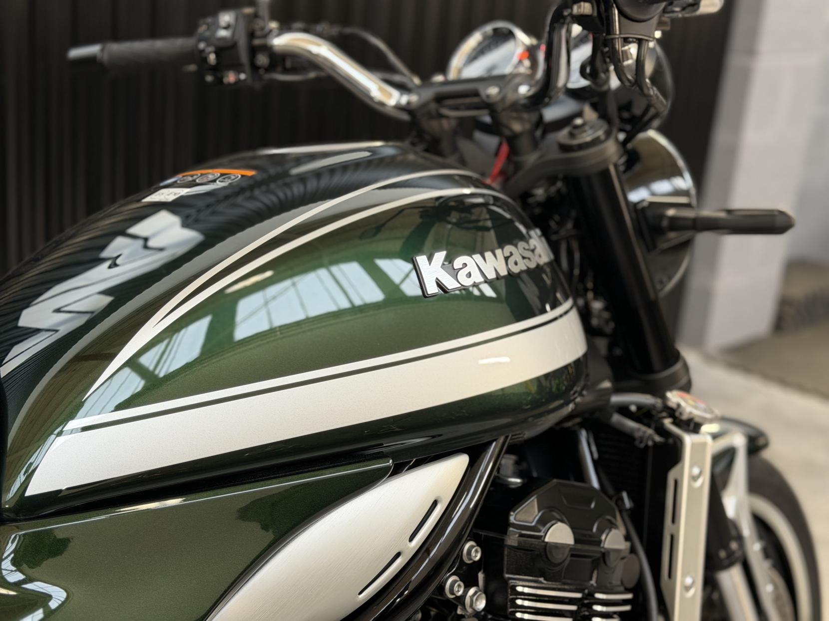 Kawasaki Z900 RS 900 Modern Classic Petrol Manual Euro 5 (111 ps)