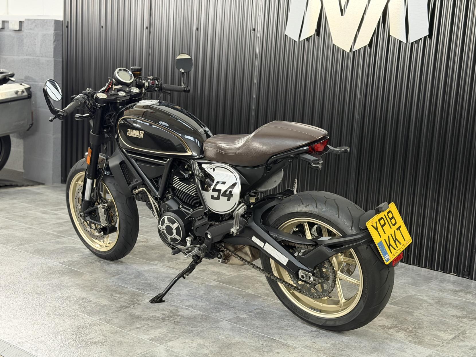 Ducati Scrambler 800 803 Cafe Racer Roadster/Retro Petrol Manual Euro 4 (73 ps)