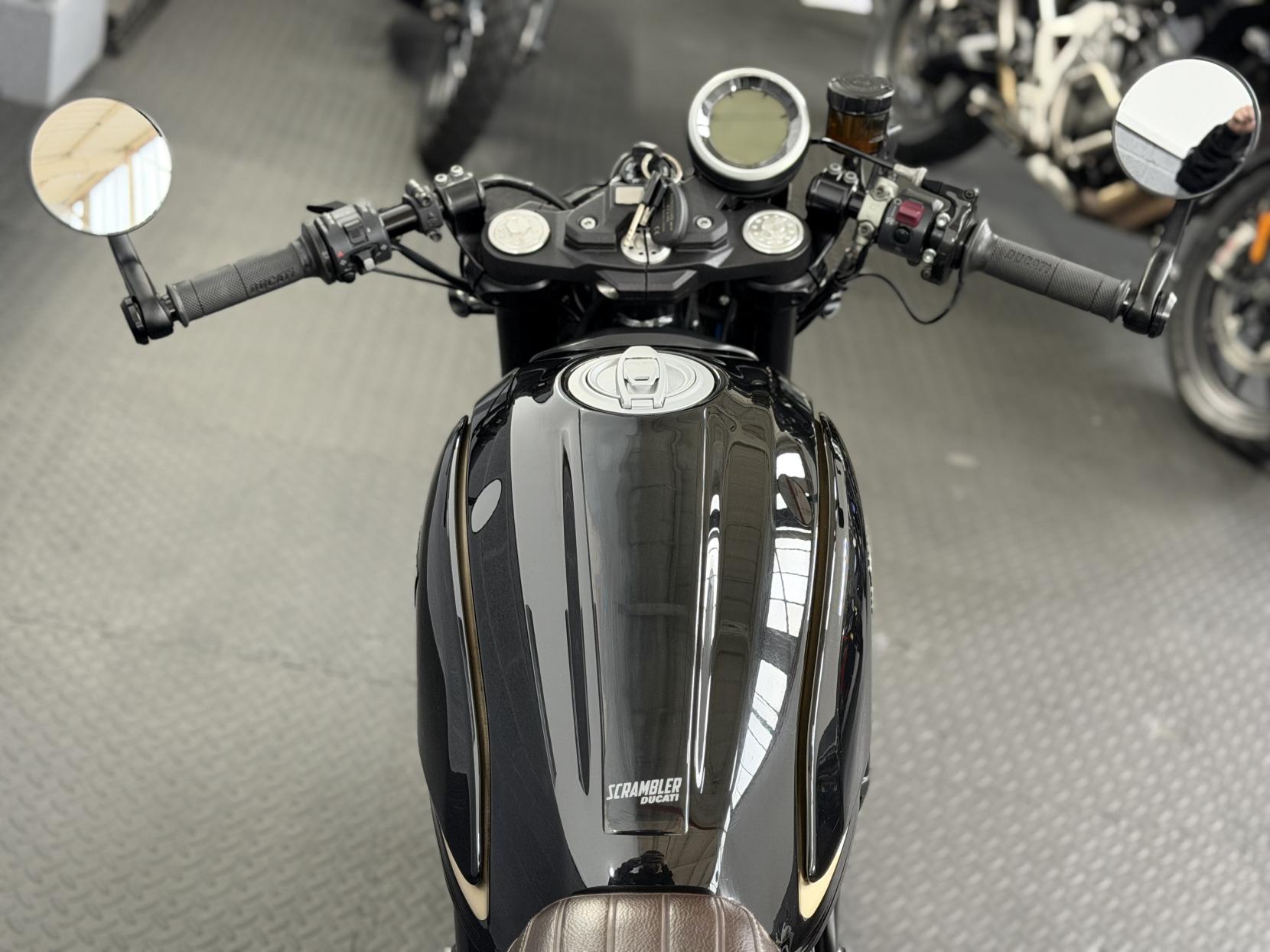 Ducati Scrambler 800 803 Cafe Racer Roadster/Retro Petrol Manual Euro 4 (73 ps)