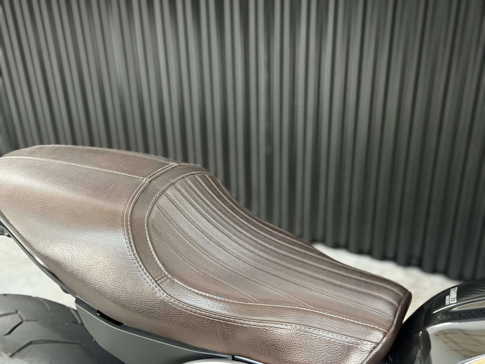 Ducati Scrambler 800 803 Cafe Racer Roadster/Retro Petrol Manual Euro 4 (73 ps)