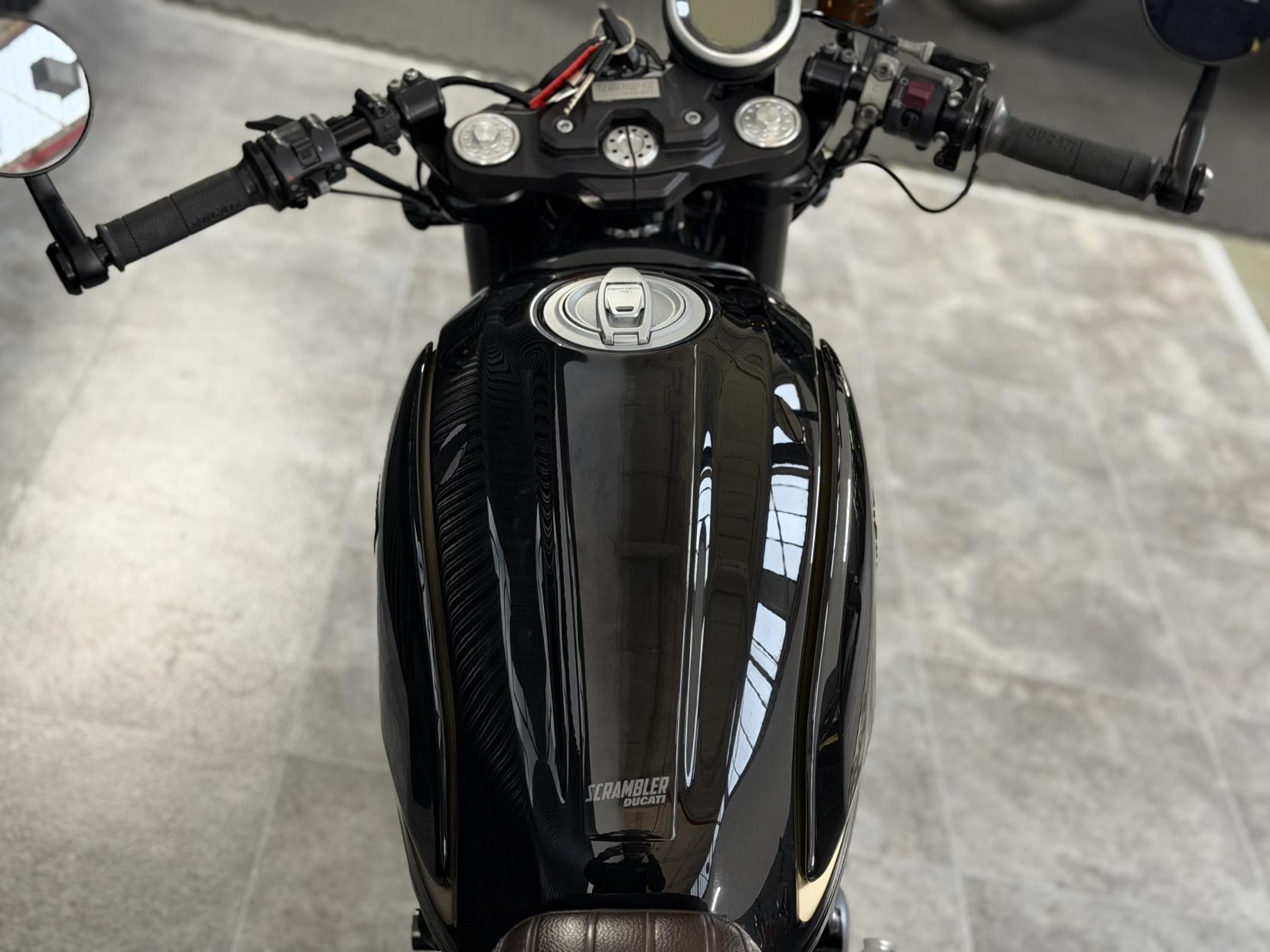 Ducati Scrambler 800 803 Cafe Racer Roadster/Retro Petrol Manual Euro 4 (73 ps)