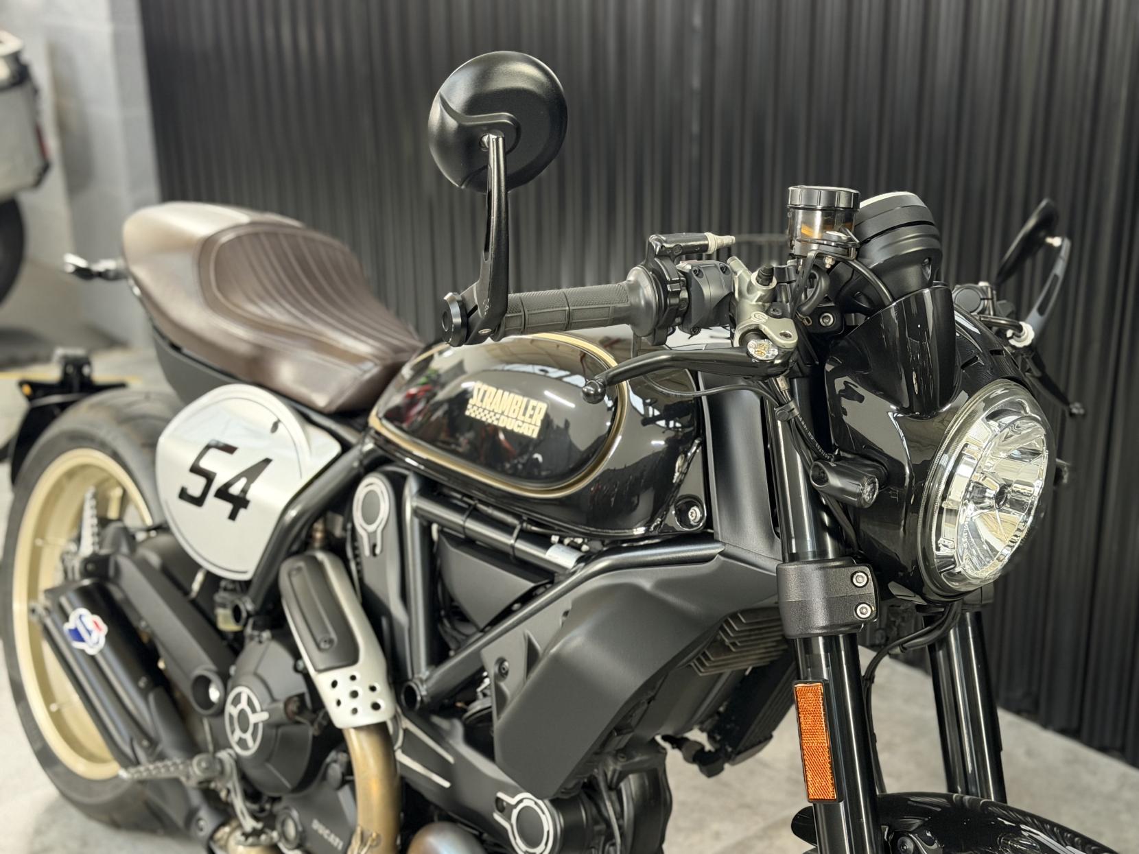 Ducati Scrambler 800 803 Cafe Racer Roadster/Retro Petrol Manual Euro 4 (73 ps)