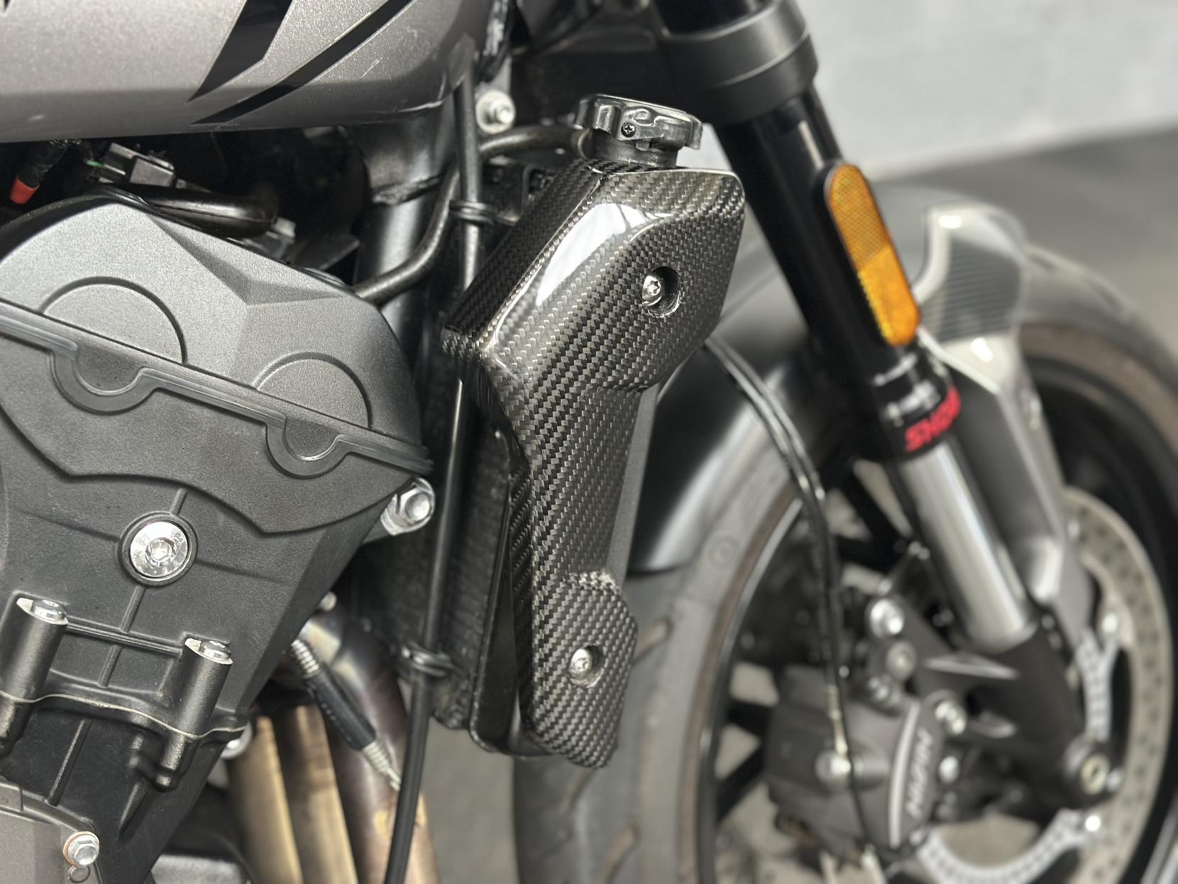 Triumph Trident 660 660 Roadster/Retro Petrol Manual X-ring Euro 5 (82 ps)