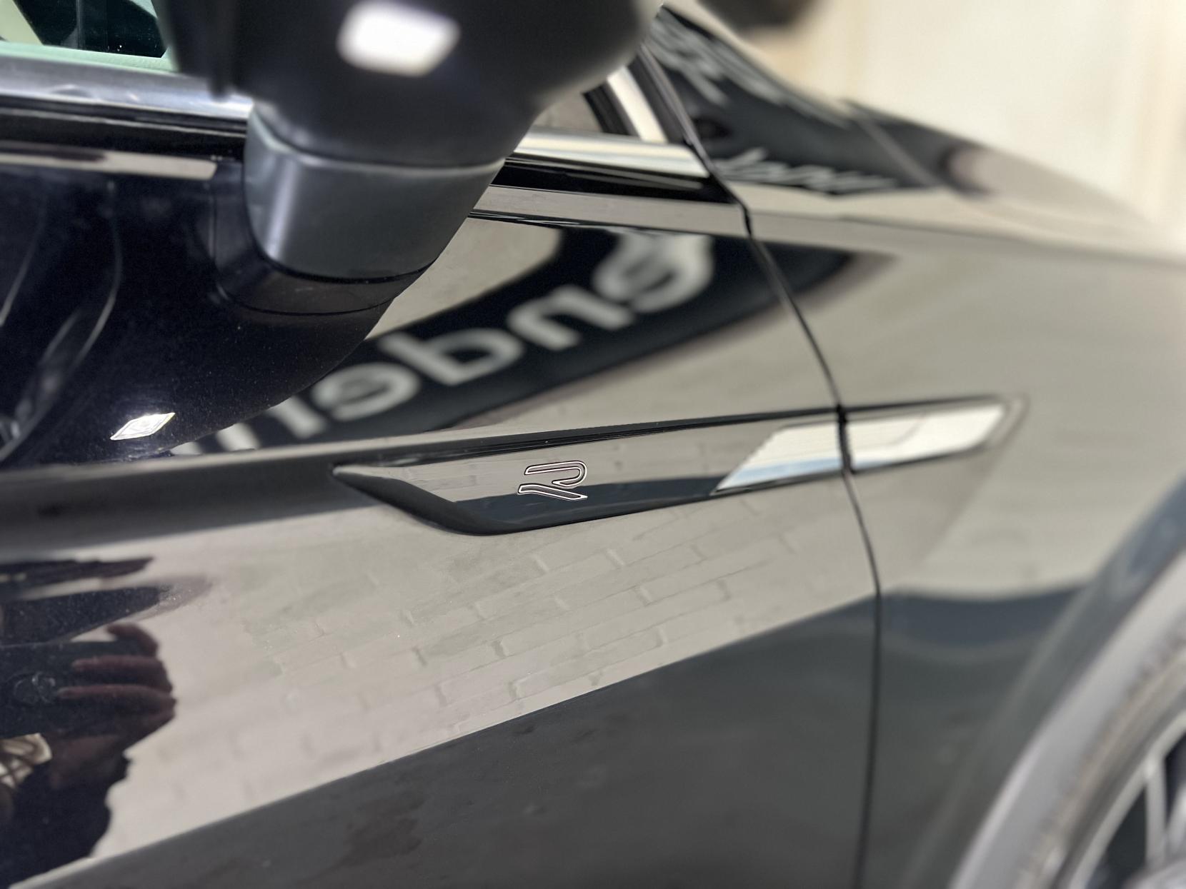 Volkswagen Tiguan 1.5 TSI R-Line SUV 5dr Petrol DSG Euro 6 (s/s) (150 ps)