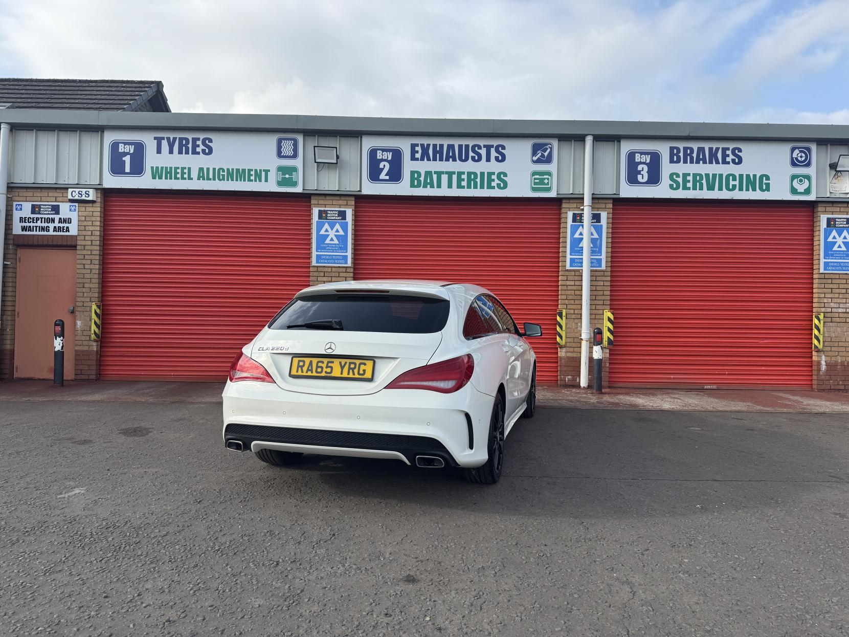 Mercedes-Benz CLA 2.1 CLA220d AMG Sport Shooting Brake 5dr Diesel 7G-DCT Euro 6 (s/s) (177 ps)