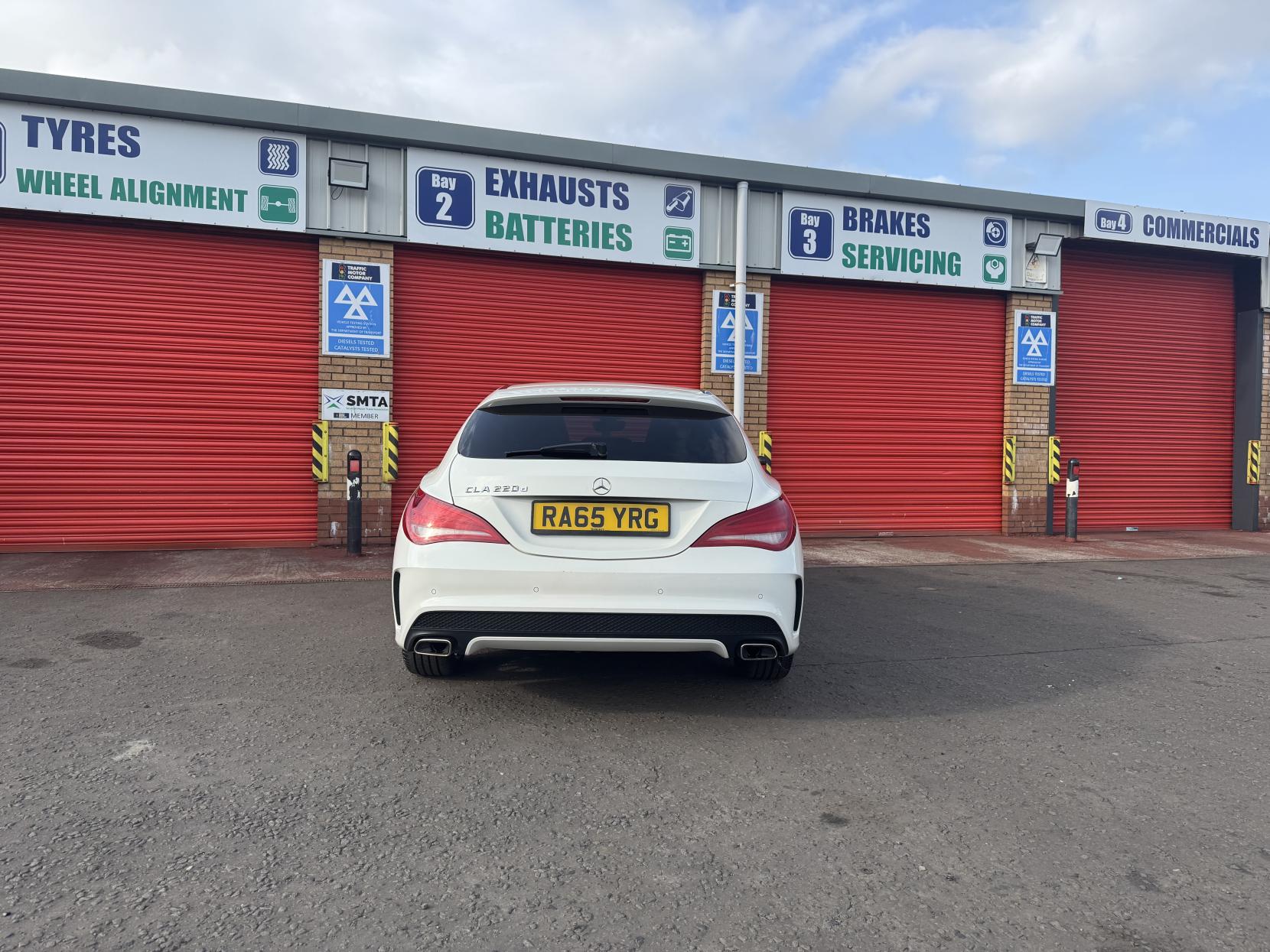 Mercedes-Benz CLA 2.1 CLA220d AMG Sport Shooting Brake 5dr Diesel 7G-DCT Euro 6 (s/s) (177 ps)