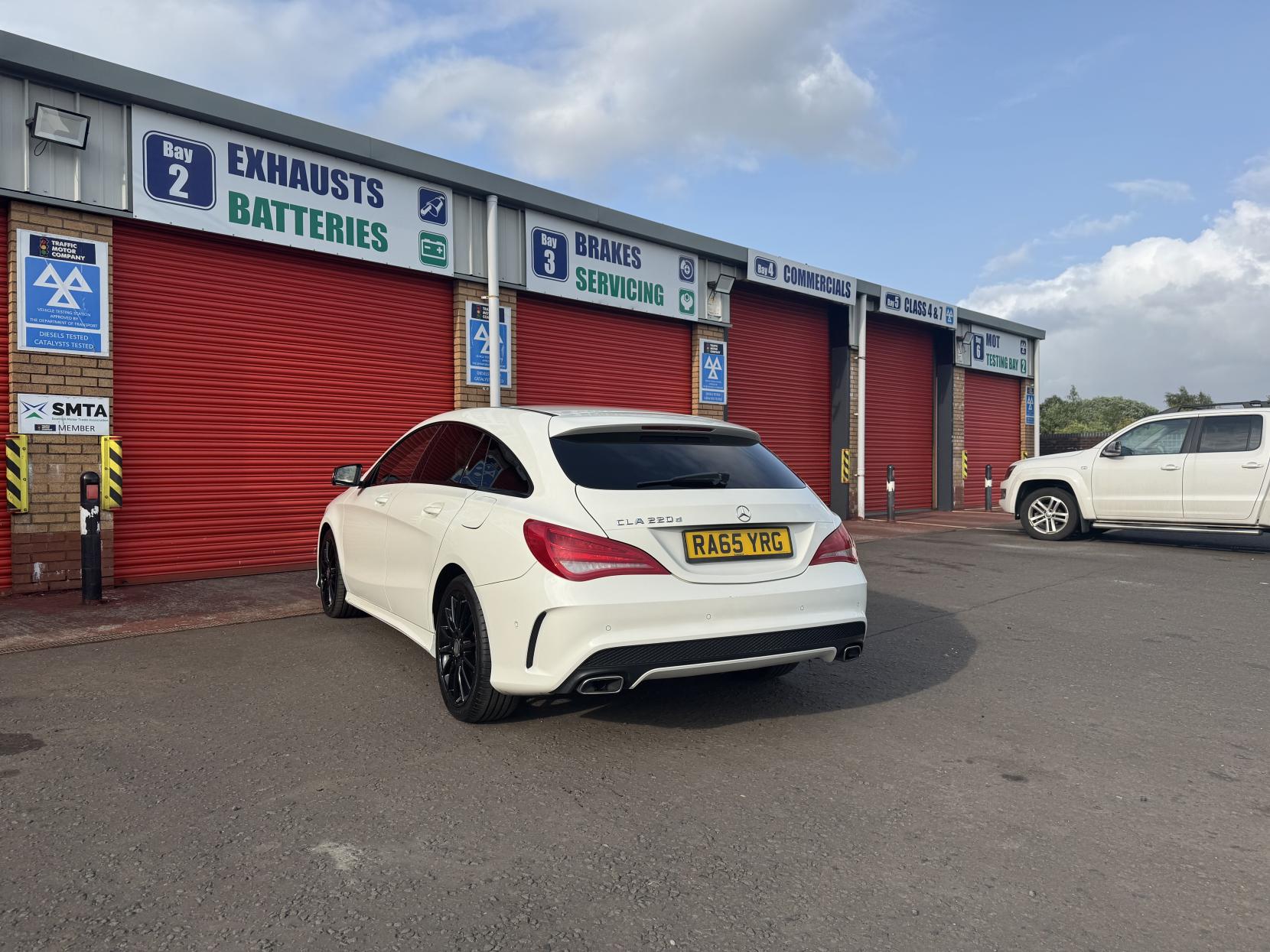 Mercedes-Benz CLA 2.1 CLA220d AMG Sport Shooting Brake 5dr Diesel 7G-DCT Euro 6 (s/s) (177 ps)