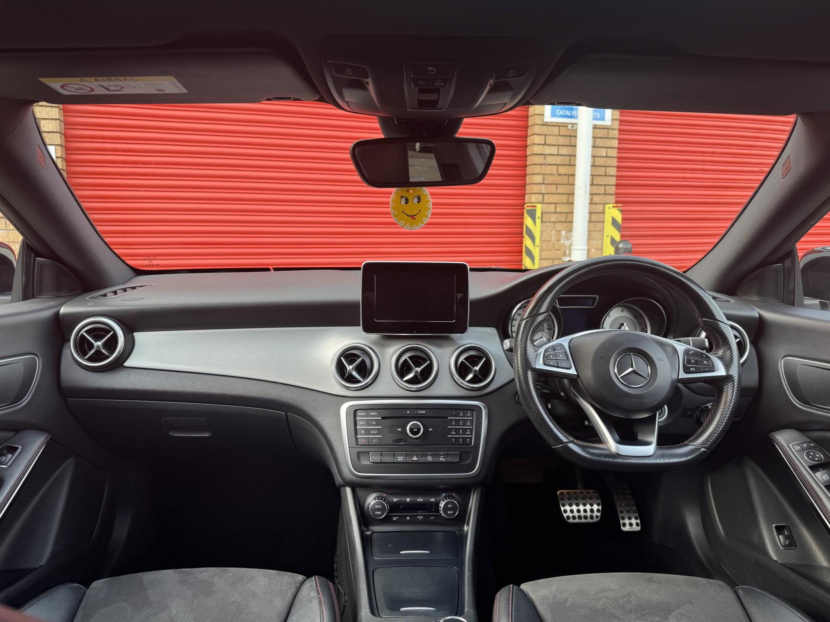 Mercedes-Benz CLA 2.1 CLA220d AMG Sport Shooting Brake 5dr Diesel 7G-DCT Euro 6 (s/s) (177 ps)