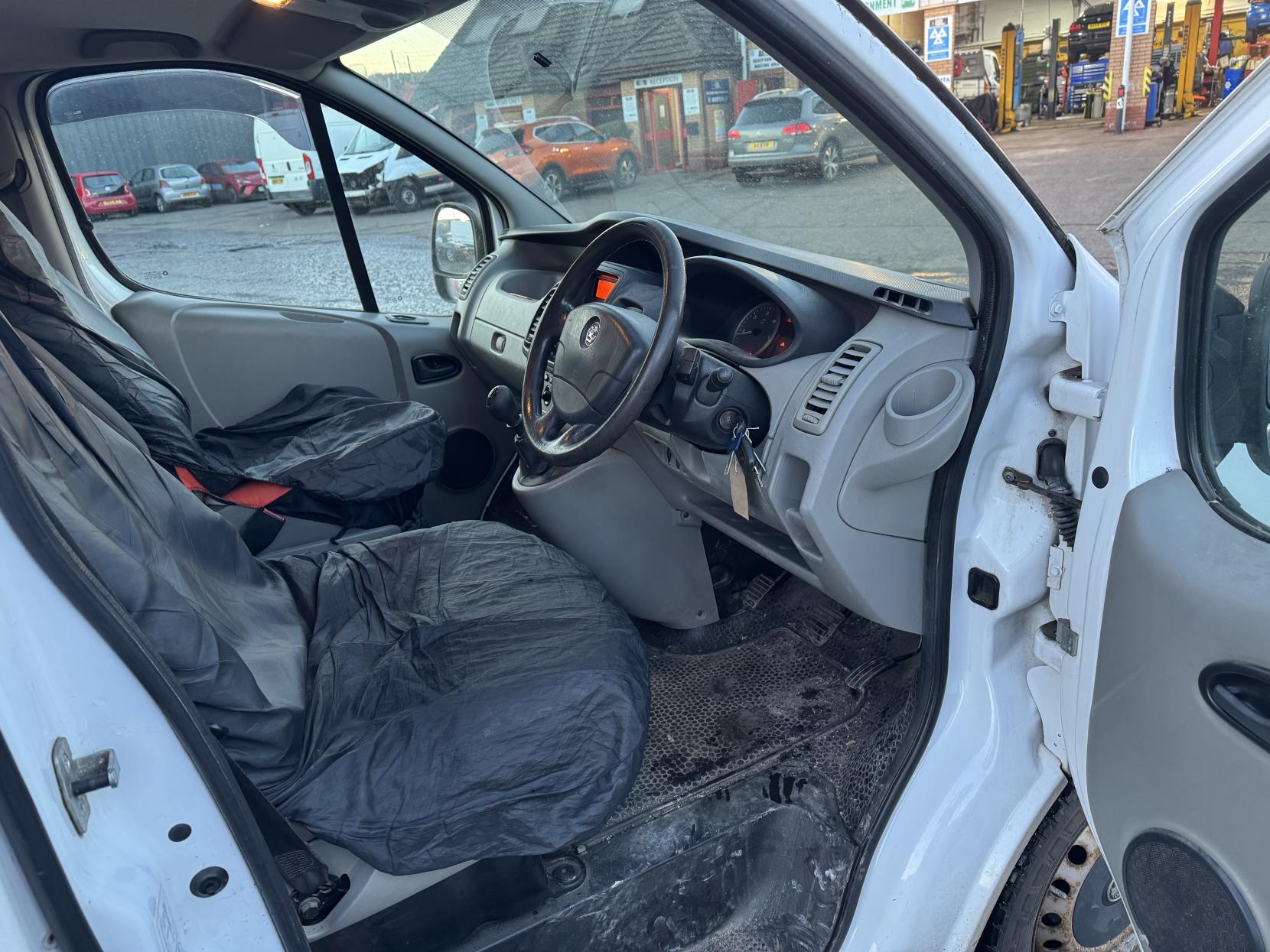 Vauxhall Vivaro 2.0 2900 CDTi Panel Van 4dr Diesel Manual FWD L3 (195 g/km, 113 bhp)