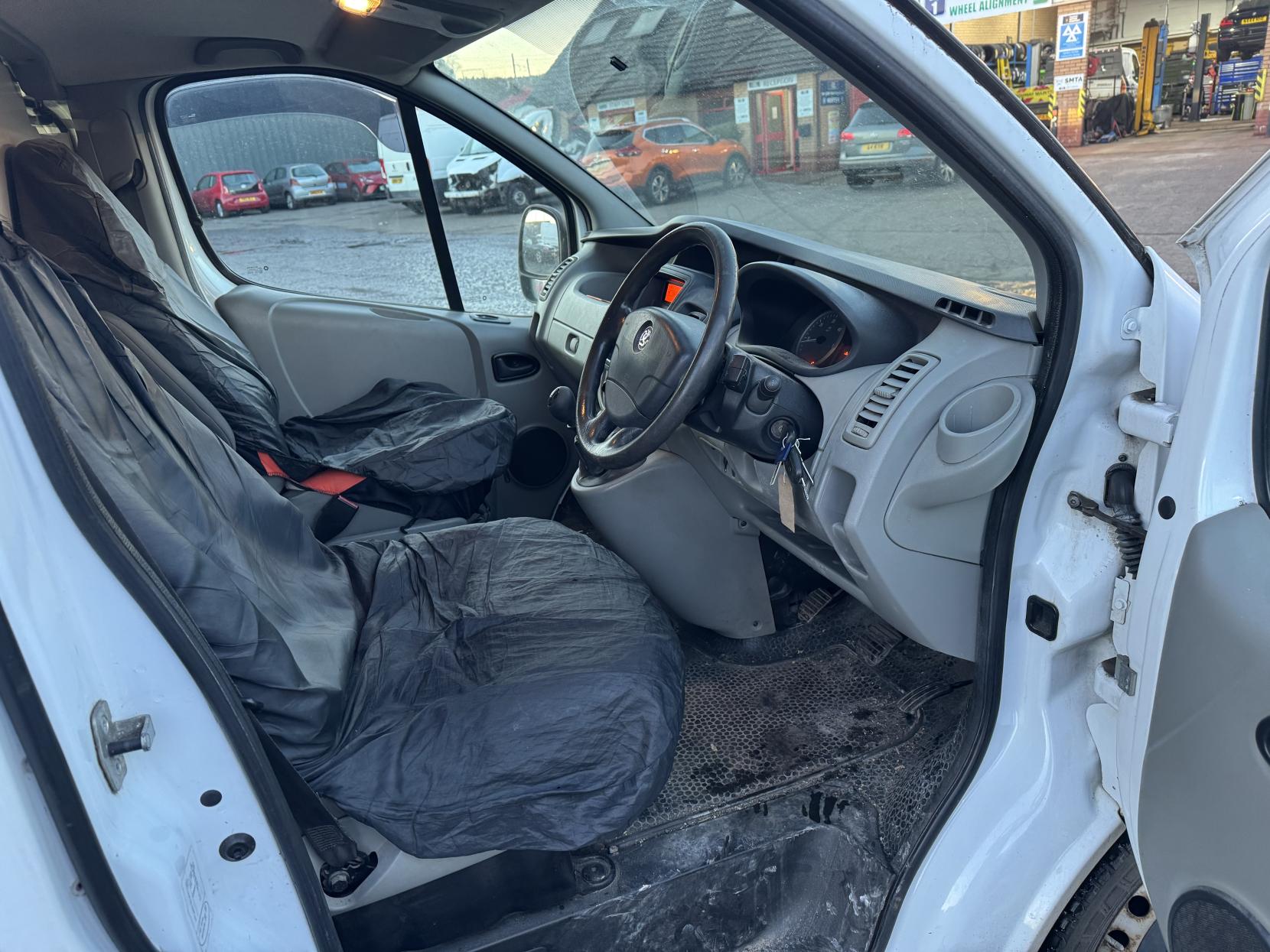 Vauxhall Vivaro 2.0 2900 CDTi Panel Van 4dr Diesel Manual FWD L3 (195 g/km, 113 bhp)