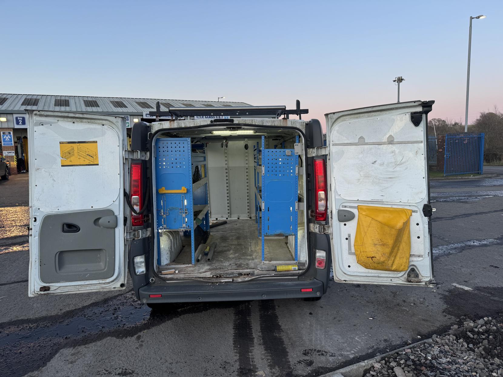 Vauxhall Vivaro 2.0 2900 CDTi Panel Van 4dr Diesel Manual FWD L3 (195 g/km, 113 bhp)