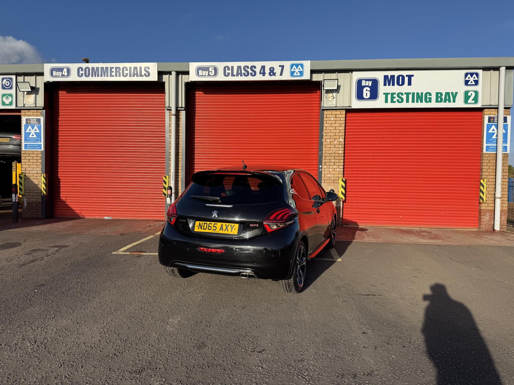 Peugeot 208 1.6 THP GTi Prestige Hatchback 3dr Petrol Manual Euro 6 (s/s) (208 ps)