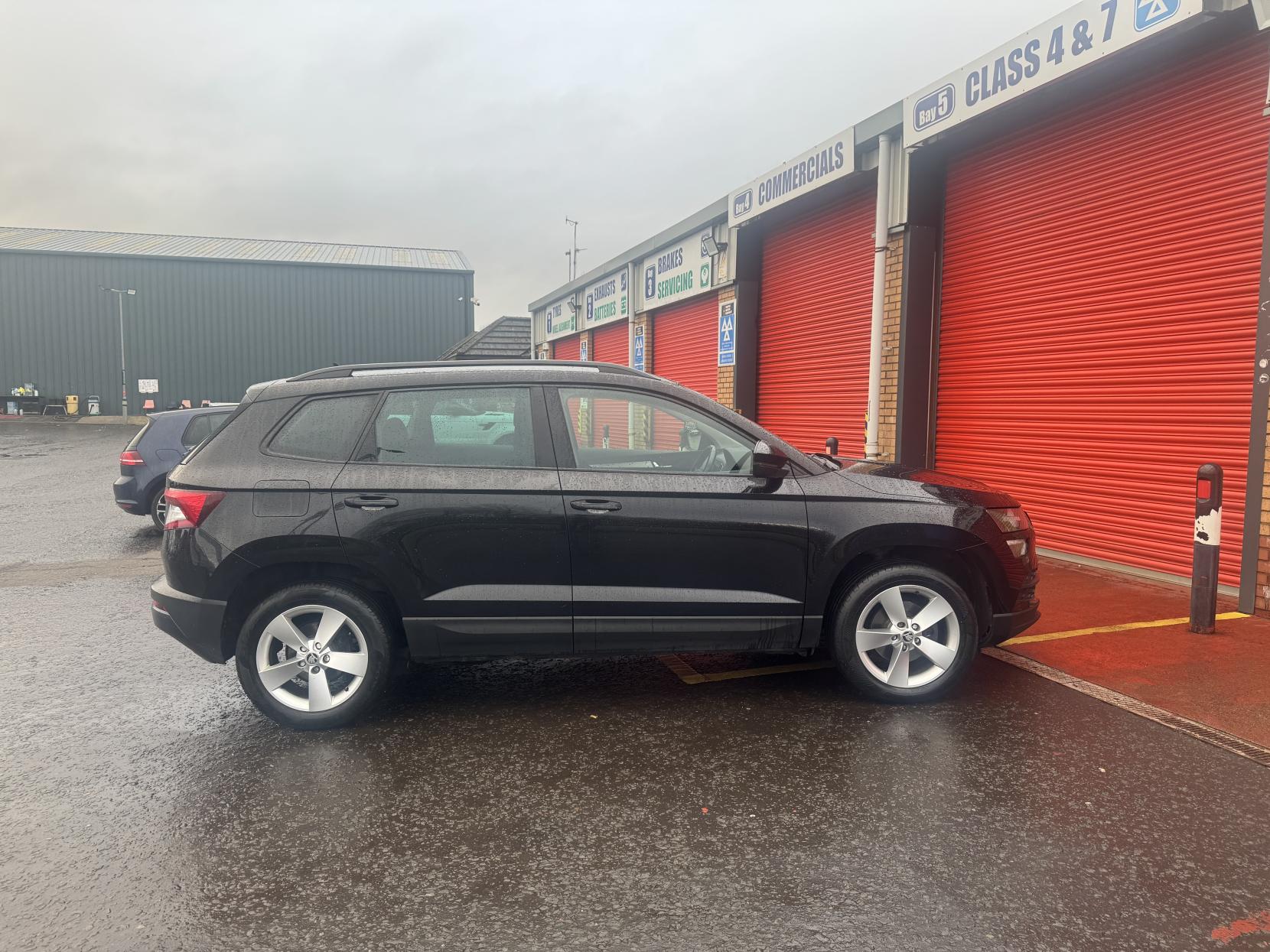 Skoda Karoq 1.0 TSI GPF SE SUV 5dr Petrol Manual Euro 6 (s/s) (115 ps)