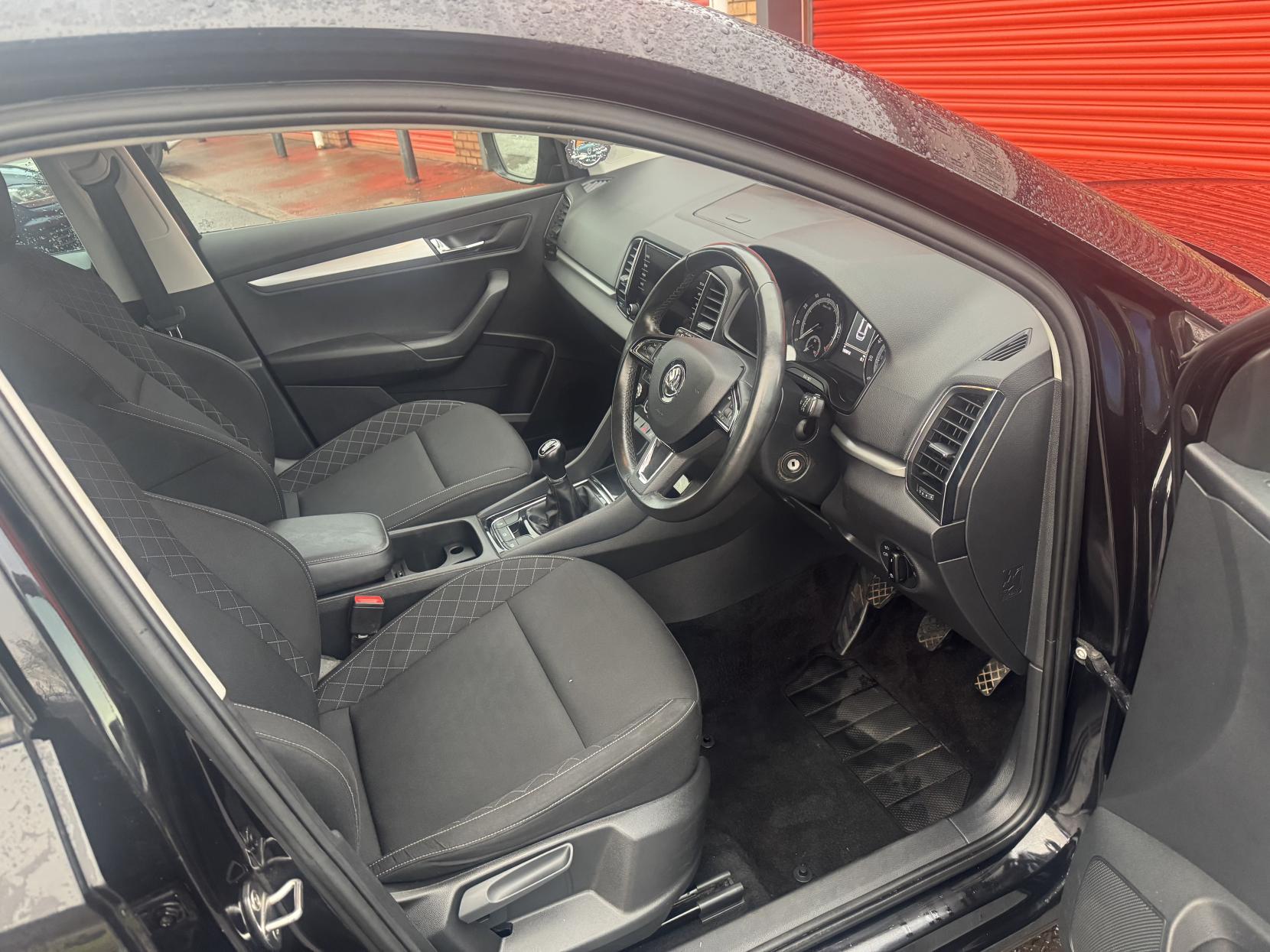 Skoda Karoq 1.0 TSI GPF SE SUV 5dr Petrol Manual Euro 6 (s/s) (115 ps)