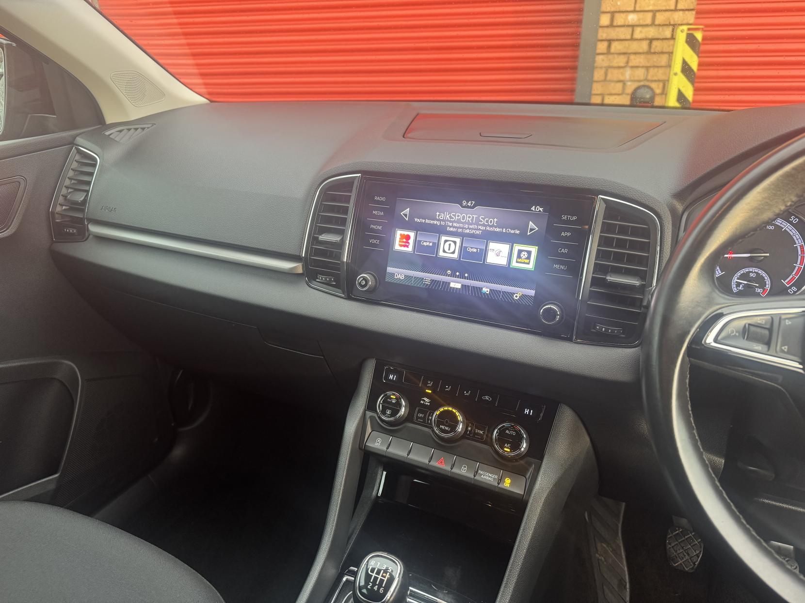 Skoda Karoq 1.0 TSI GPF SE SUV 5dr Petrol Manual Euro 6 (s/s) (115 ps)