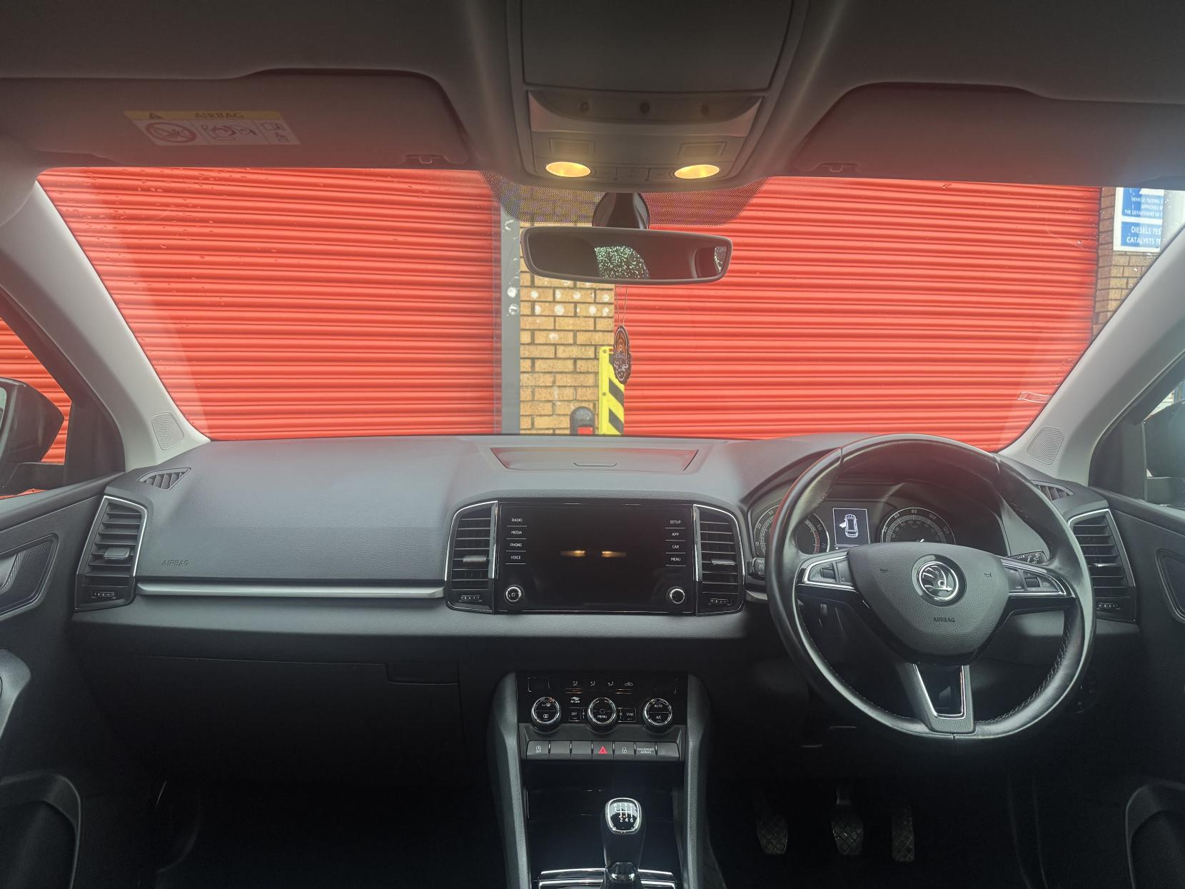 Skoda Karoq 1.0 TSI GPF SE SUV 5dr Petrol Manual Euro 6 (s/s) (115 ps)