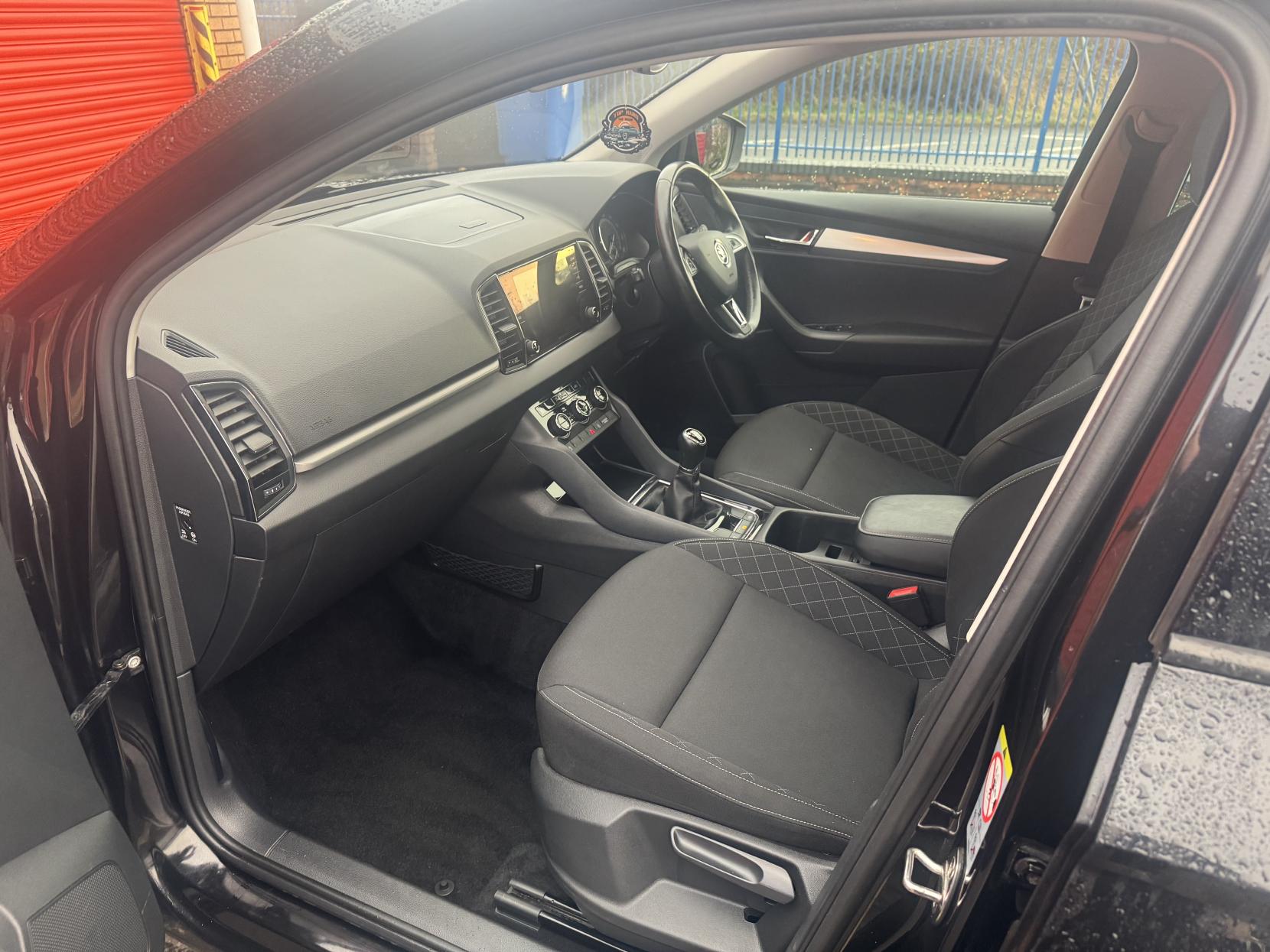 Skoda Karoq 1.0 TSI GPF SE SUV 5dr Petrol Manual Euro 6 (s/s) (115 ps)