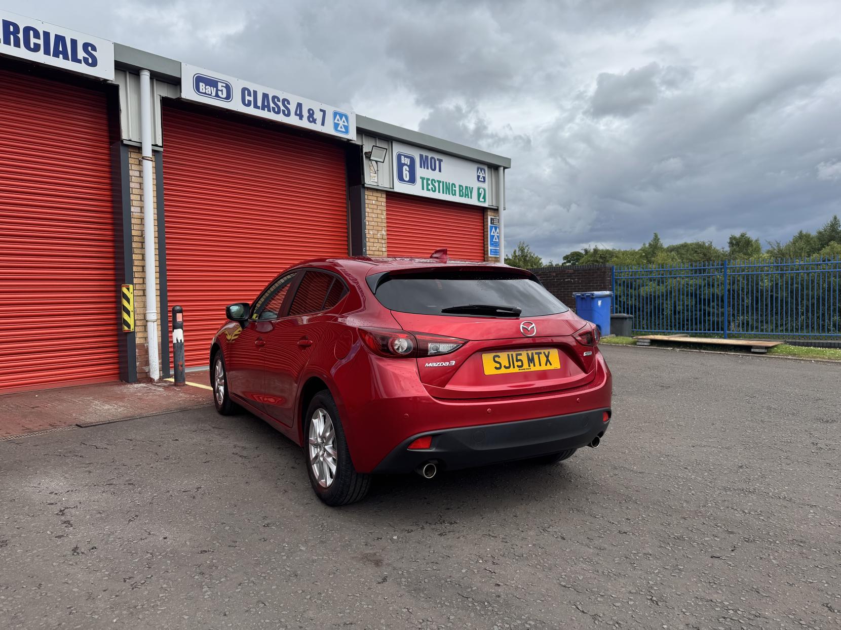 Mazda Mazda3 2.0 SKYACTIV-G SE-L Hatchback 5dr Petrol Manual Euro 5 (s/s) (120 ps)