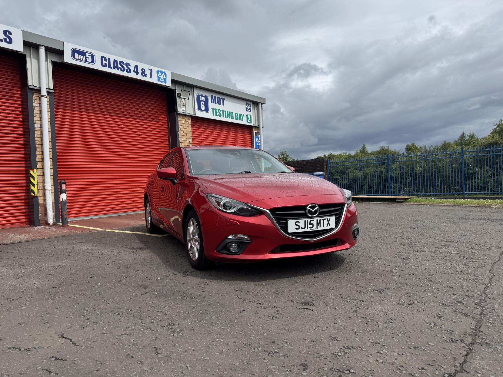 Mazda Mazda3 2.0 SKYACTIV-G SE-L Hatchback 5dr Petrol Manual Euro 5 (s/s) (120 ps)