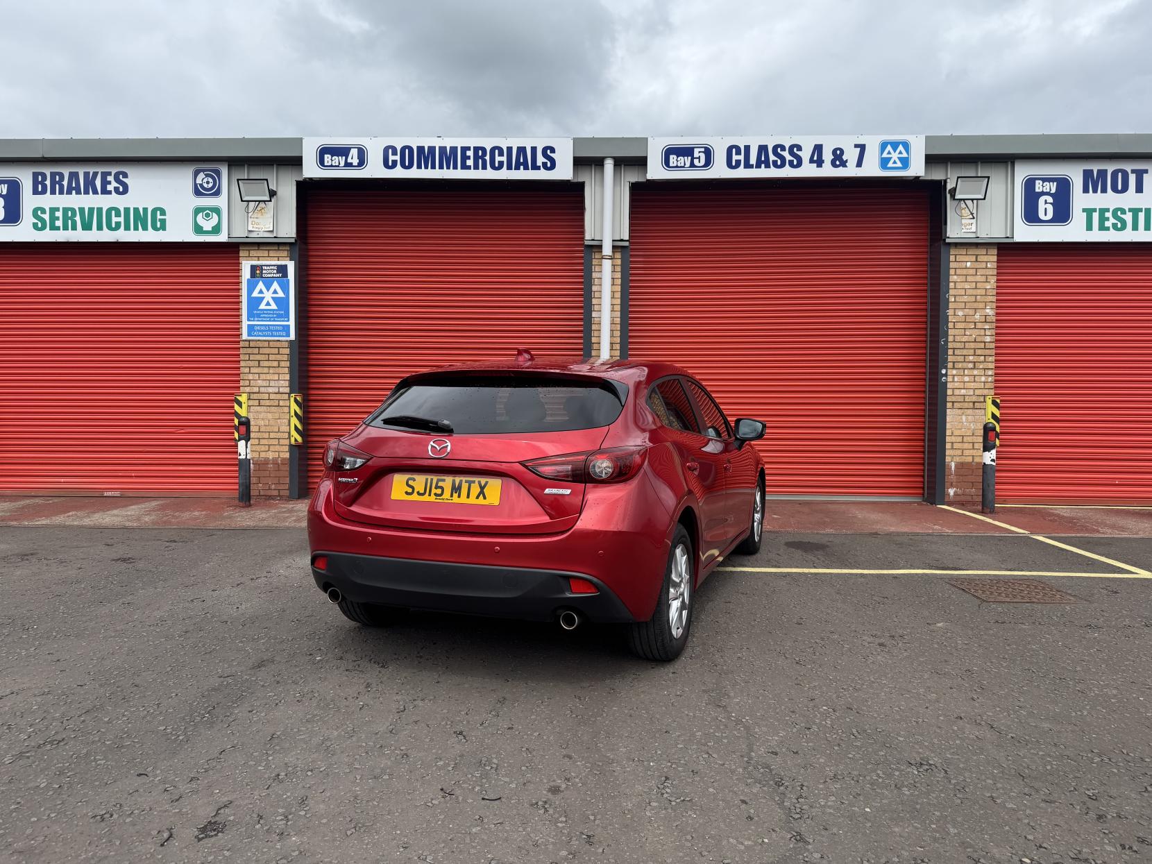 Mazda Mazda3 2.0 SKYACTIV-G SE-L Hatchback 5dr Petrol Manual Euro 5 (s/s) (120 ps)