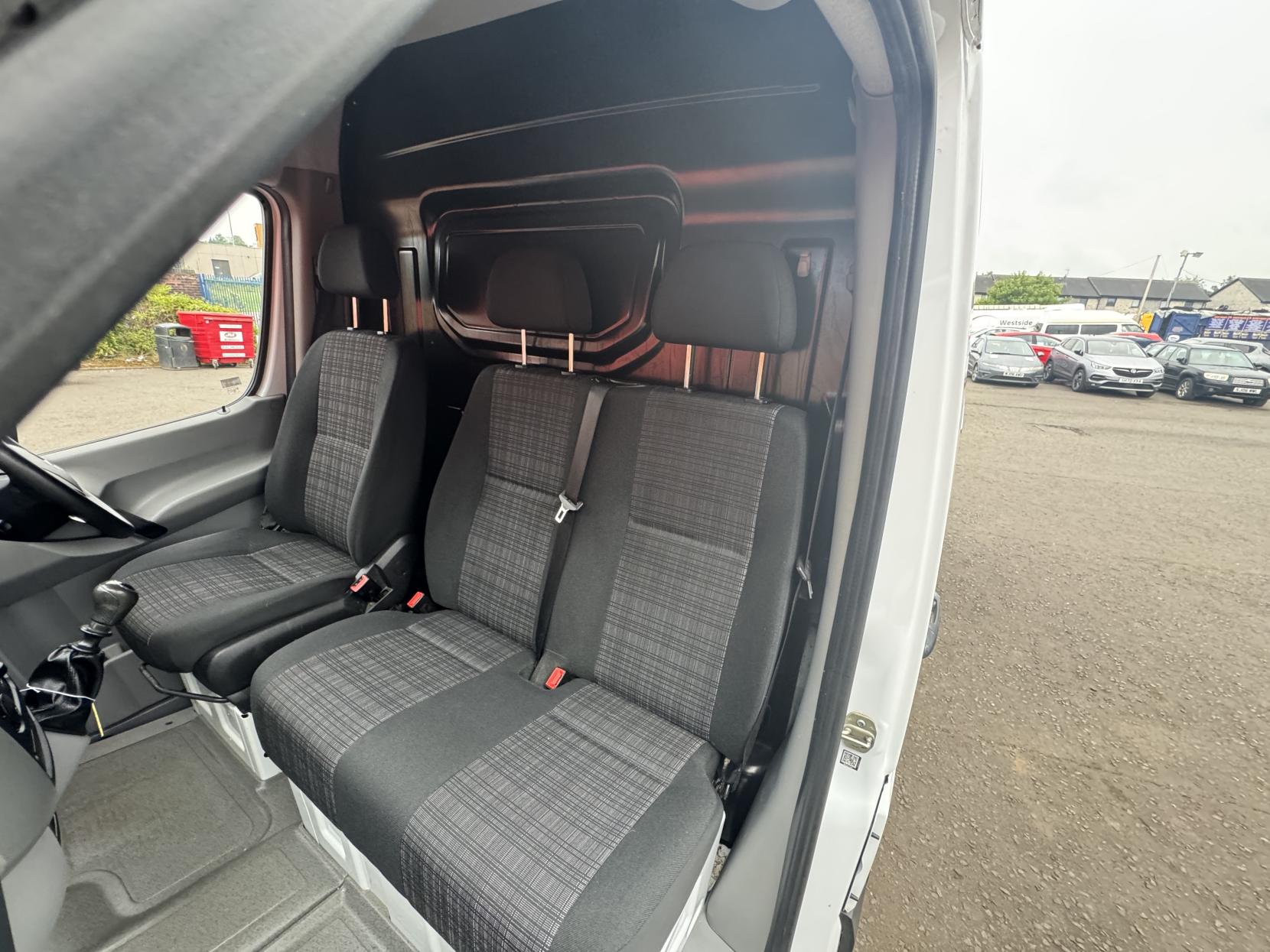Mercedes-Benz Sprinter 2.1 313 CDi Panel Van 4dr Diesel Manual RWD L3 H3 (129 bhp)