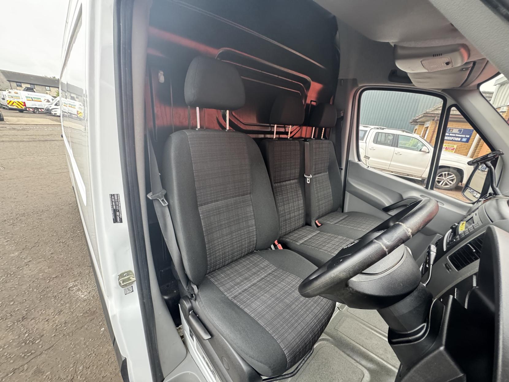 Mercedes-Benz Sprinter 2.1 313 CDi Panel Van 4dr Diesel Manual RWD L3 H3 (129 bhp)