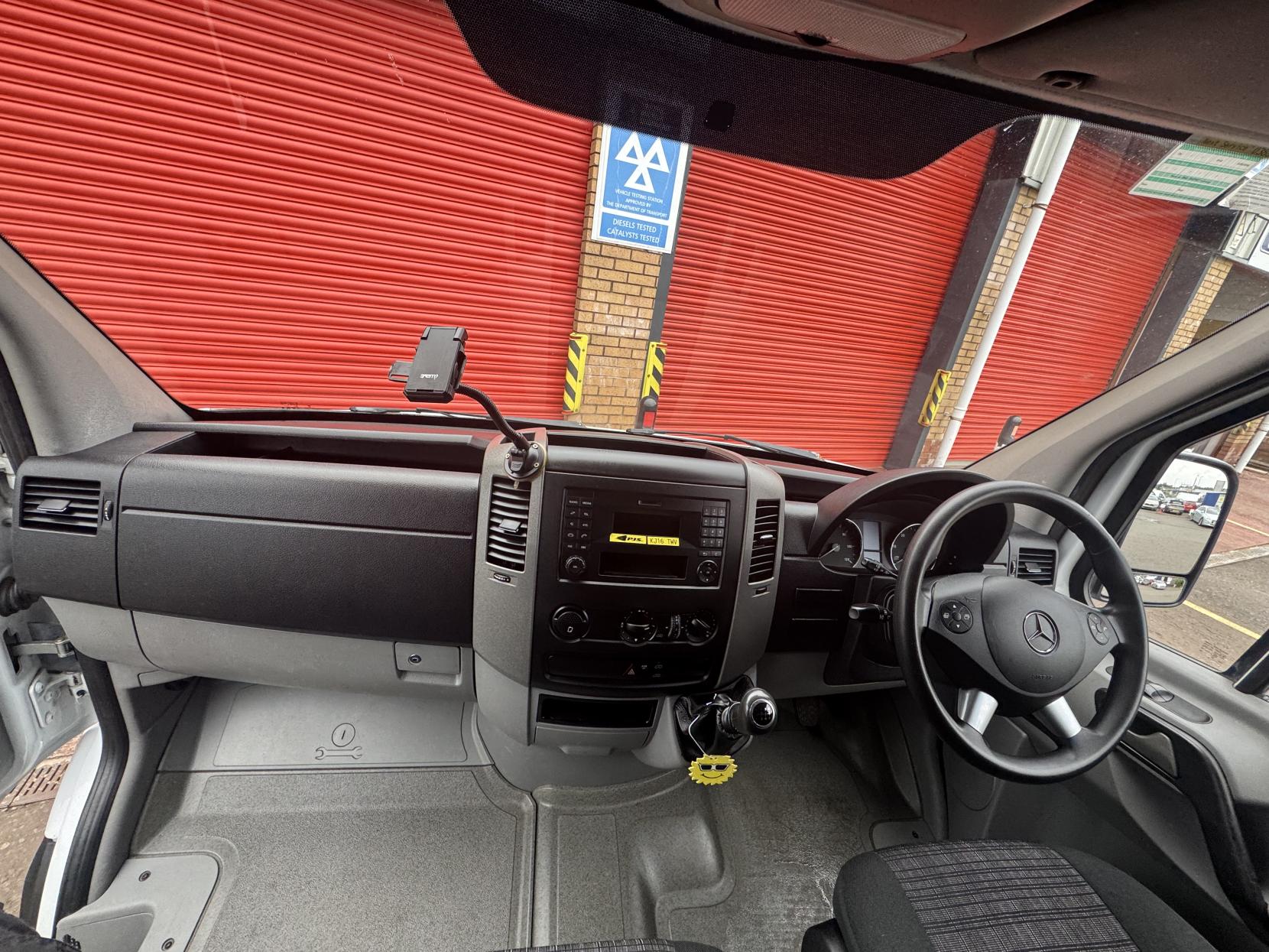Mercedes-Benz Sprinter 2.1 313 CDi Panel Van 4dr Diesel Manual RWD L3 H3 (129 bhp)