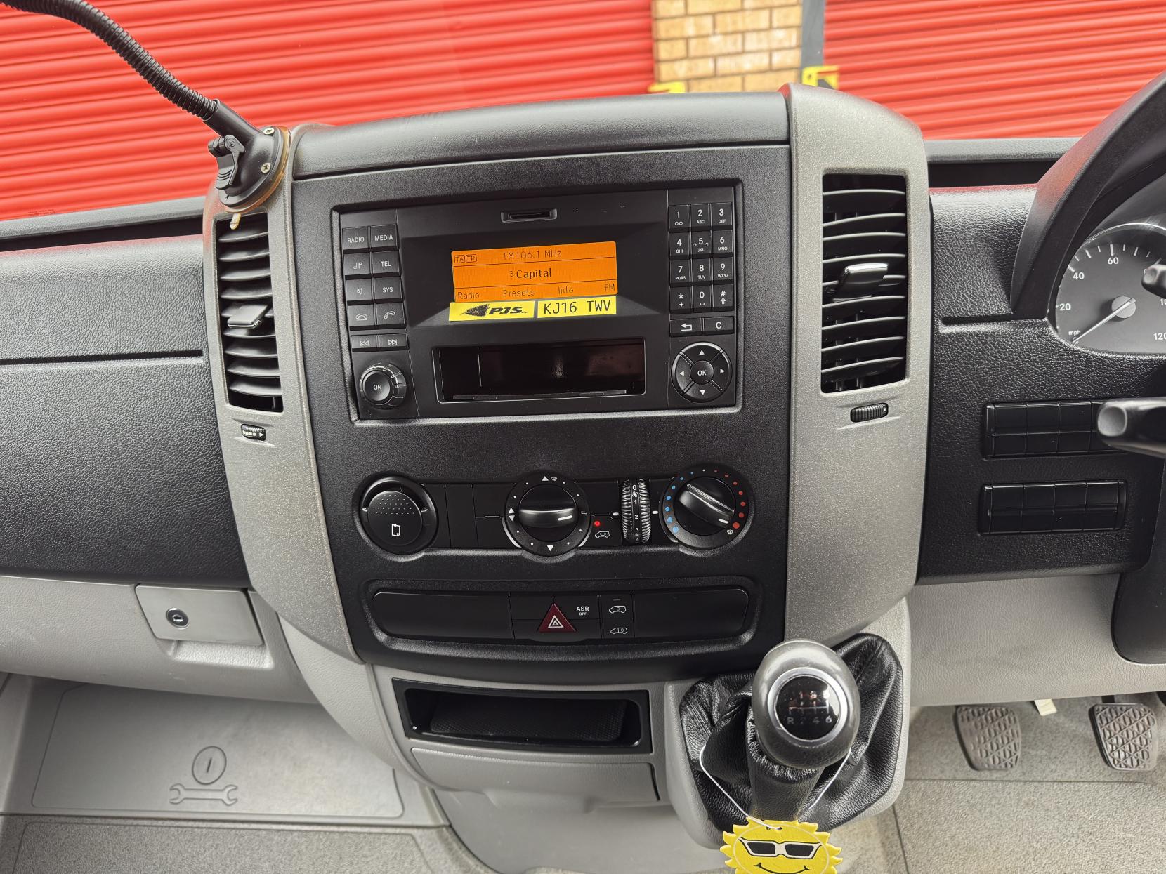 Mercedes-Benz Sprinter 2.1 313 CDi Panel Van 4dr Diesel Manual RWD L3 H3 (129 bhp)
